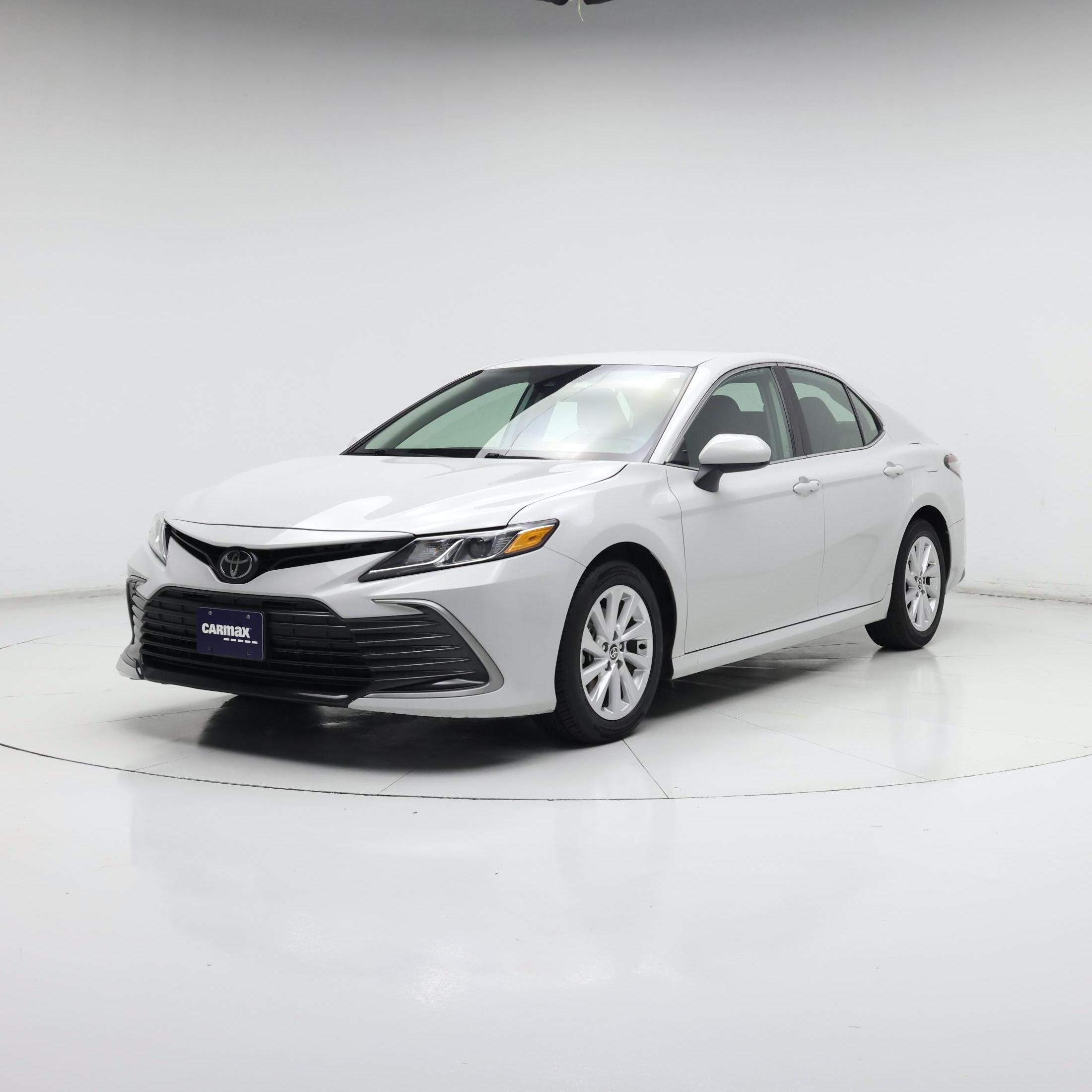 Thumbnail: 2023 Toyota Camry - 4
