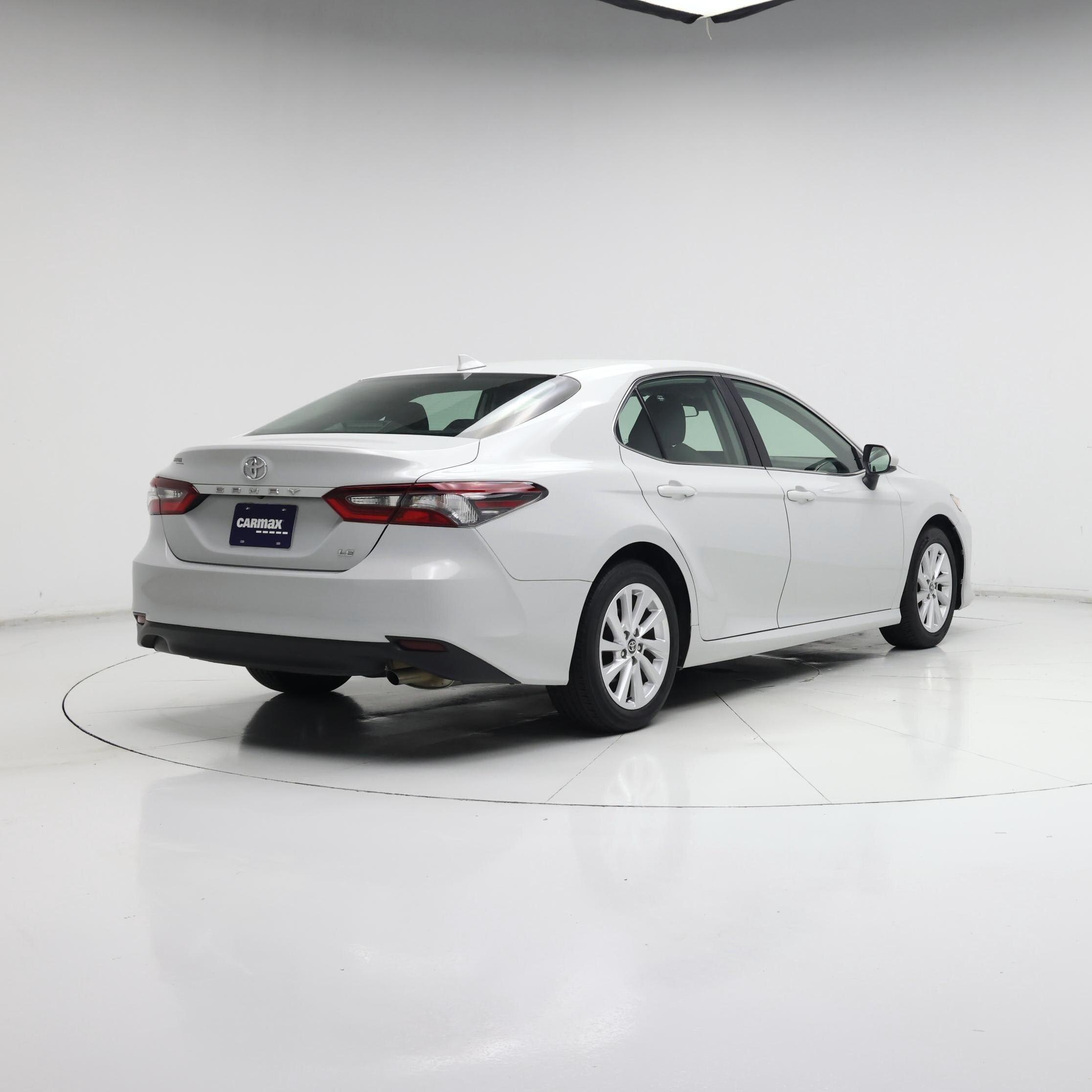 Thumbnail: 2023 Toyota Camry - 8