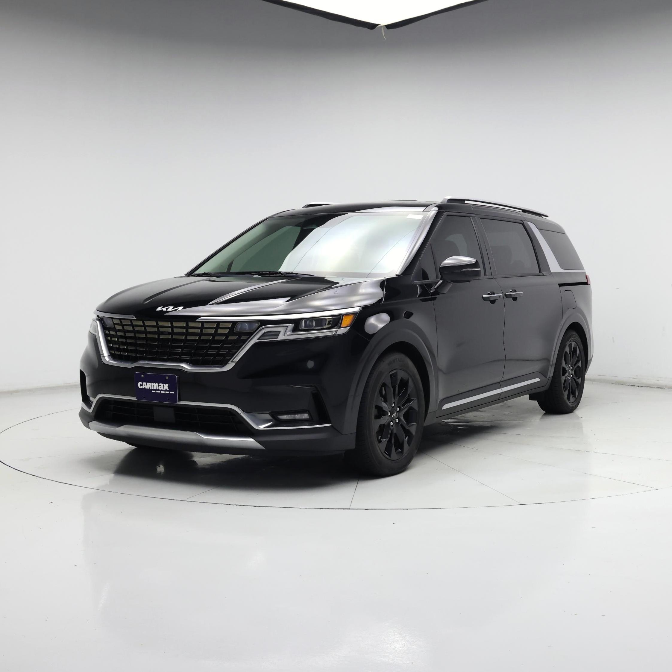 Thumbnail: 2022 Kia Carnival - 4