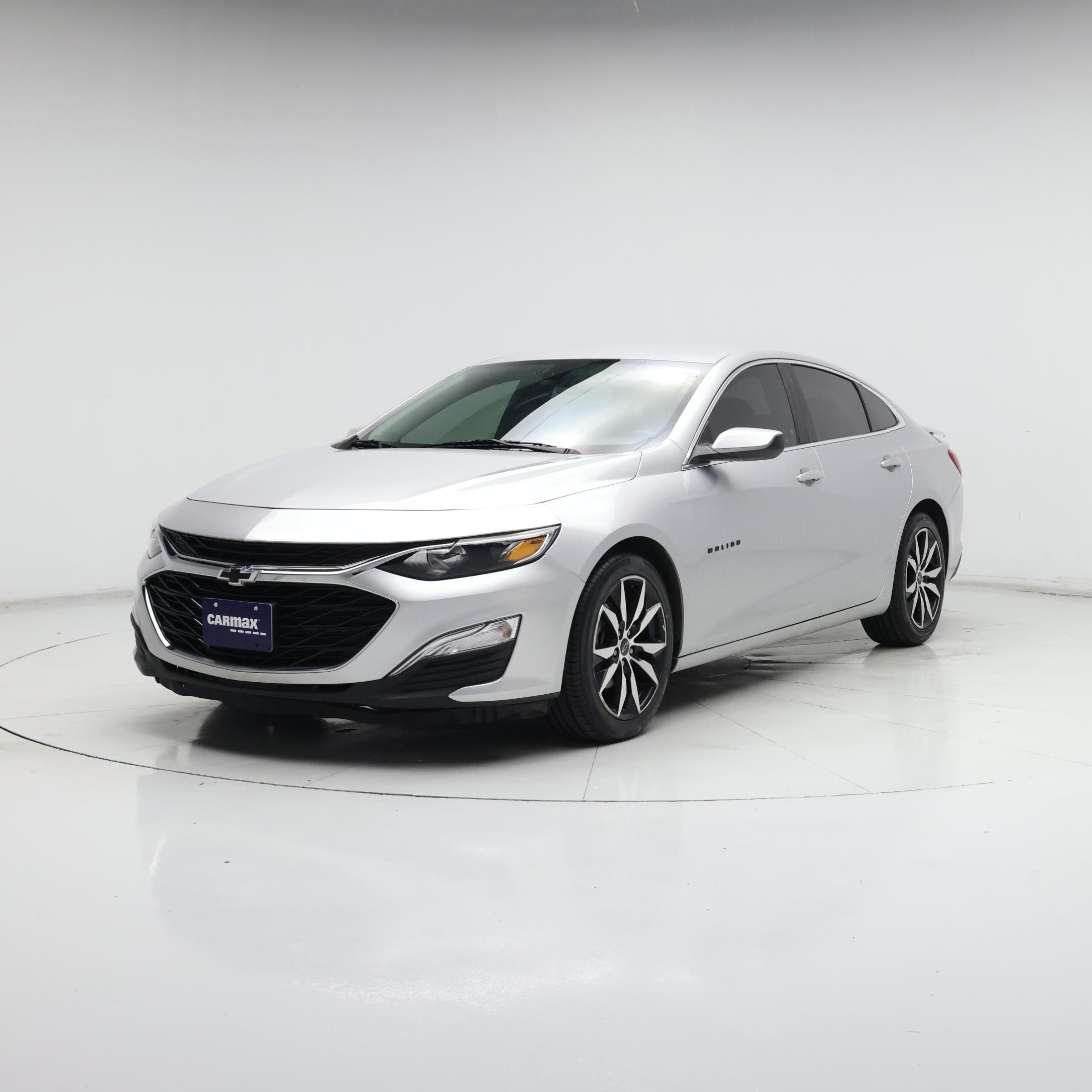 Thumbnail: 2020 Chevrolet Malibu - 4