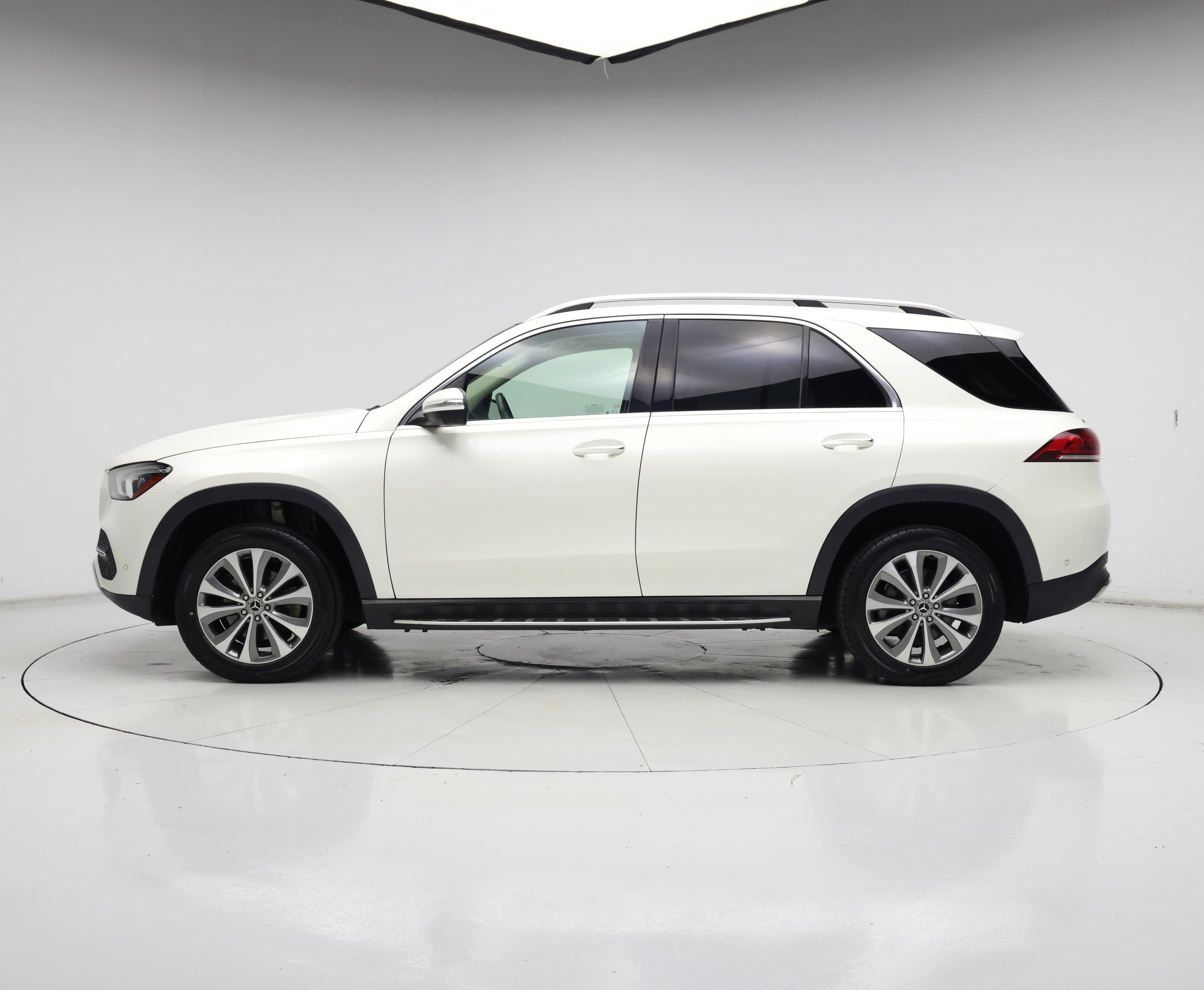 Thumbnail: 2020 Mercedes-Benz GLE - 3
