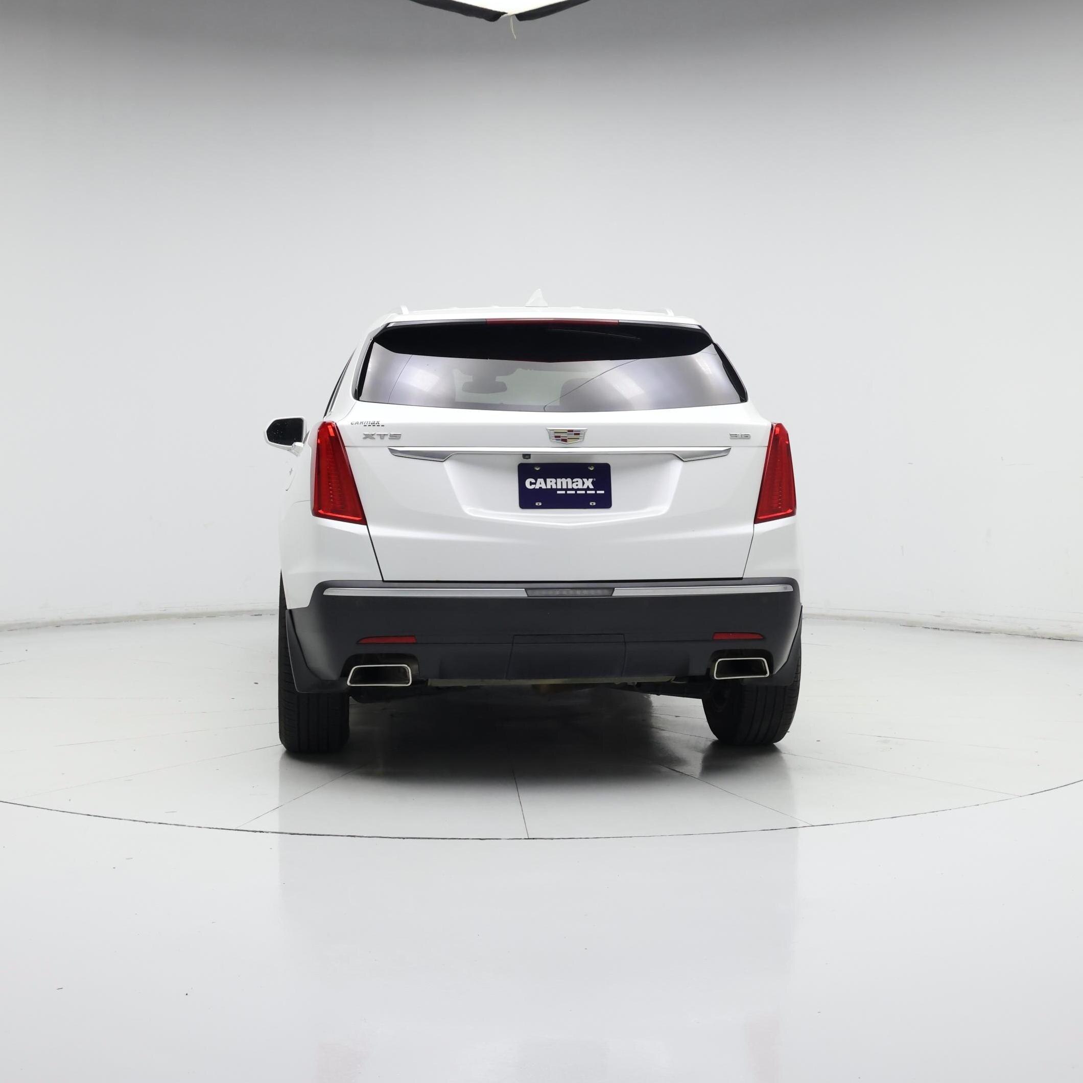 Thumbnail: 2018 Cadillac XT5 - 6