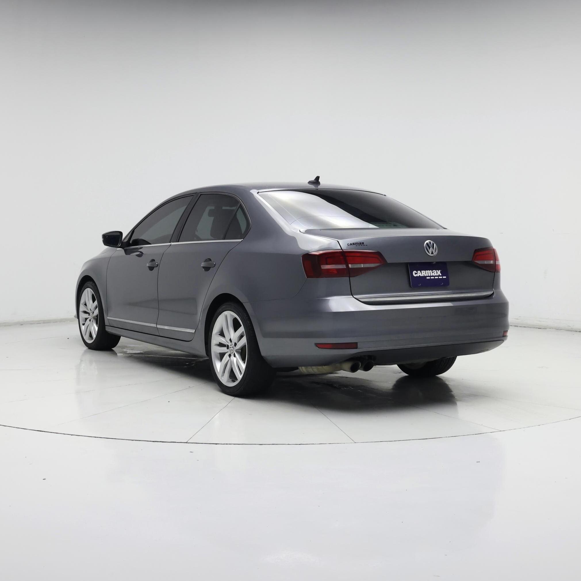 Thumbnail: 2017 Volkswagen Jetta - 2