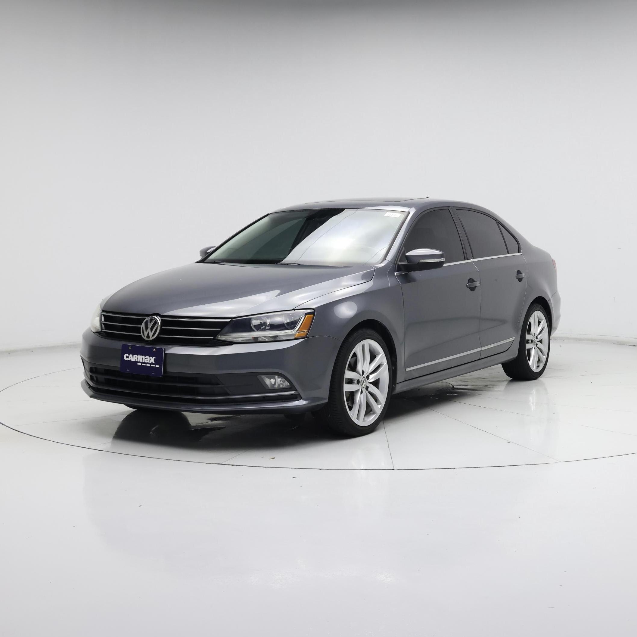 Thumbnail: 2017 Volkswagen Jetta - 4