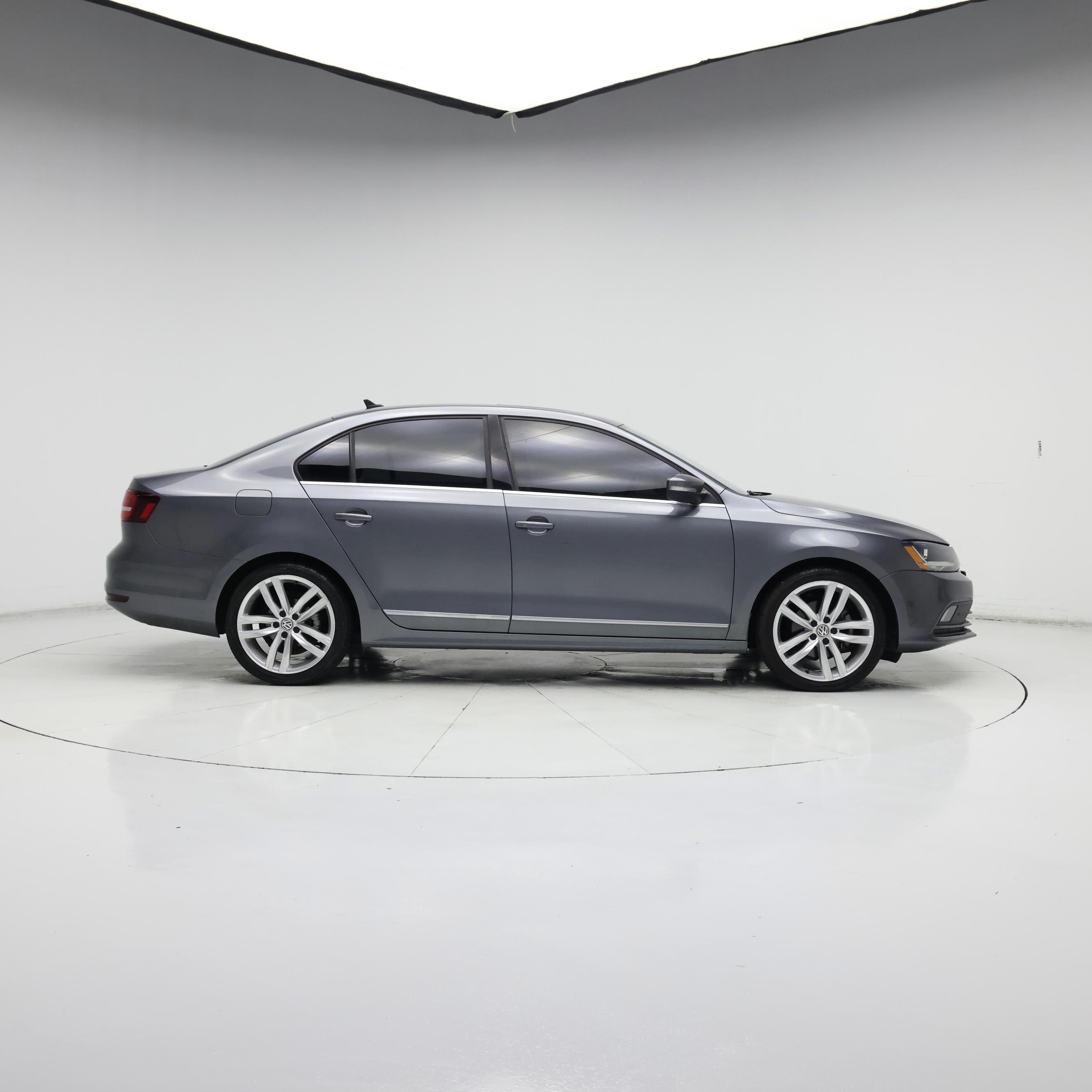 Thumbnail: 2017 Volkswagen Jetta - 7