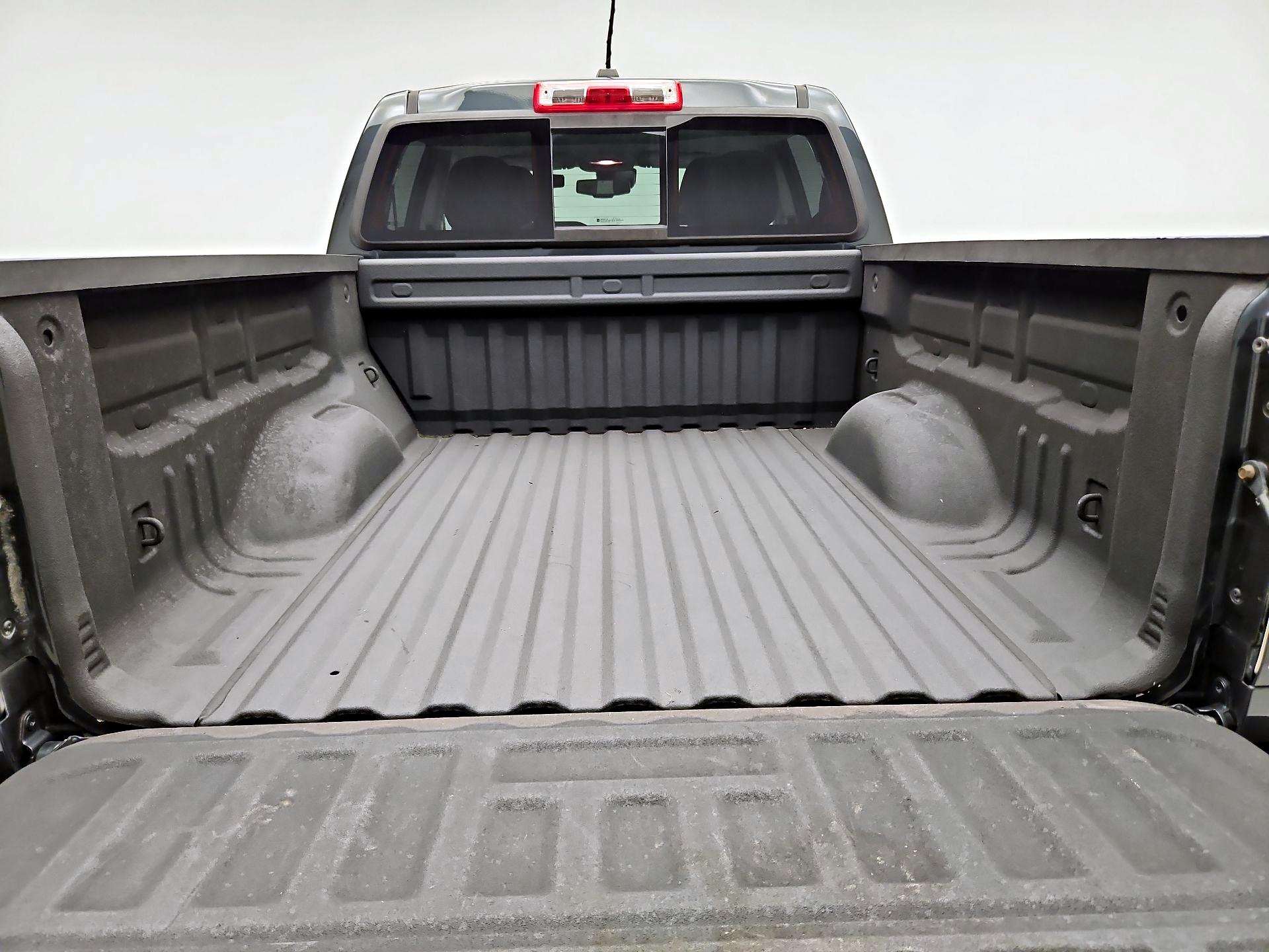 Thumbnail: 2018 GMC Canyon - 20