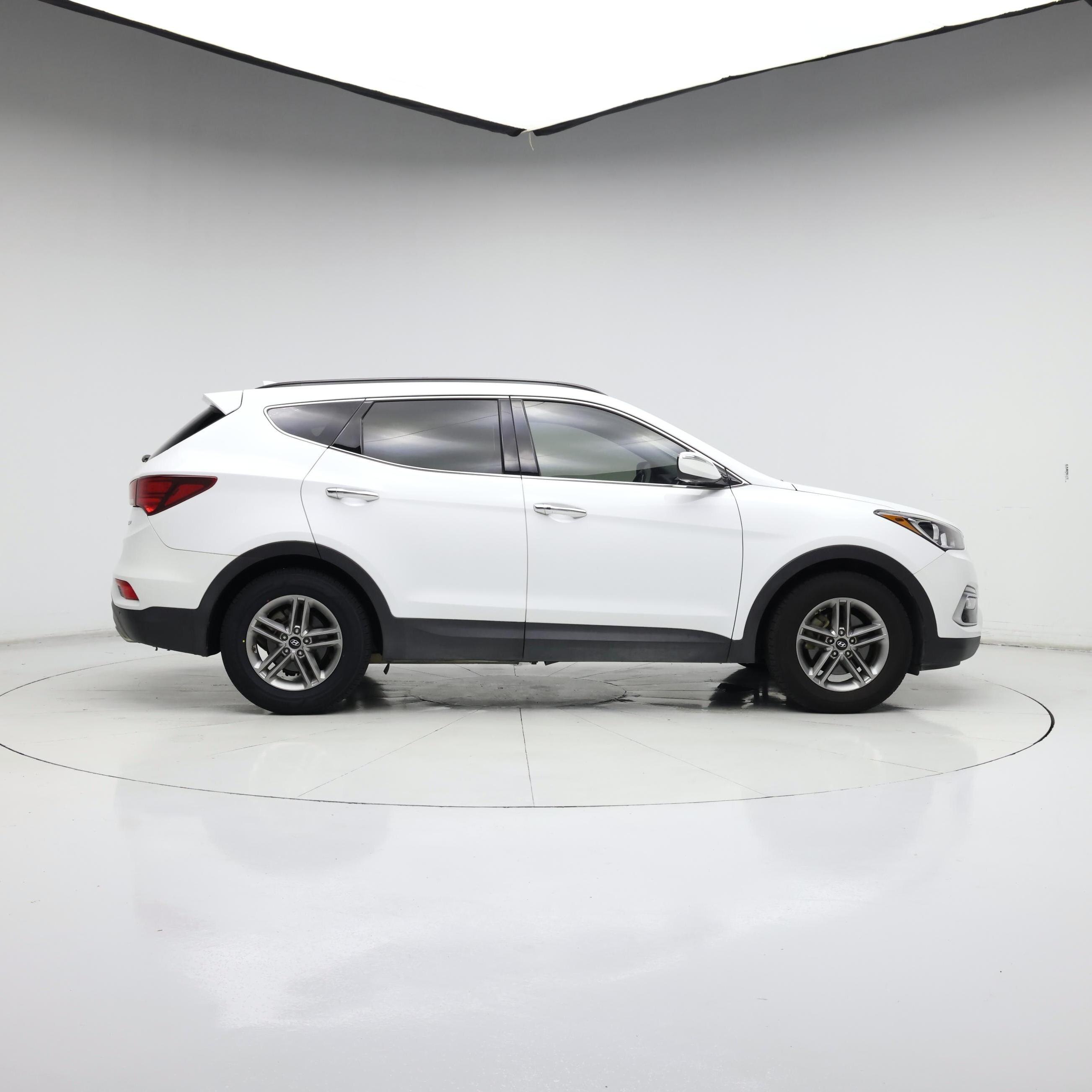 Thumbnail: 2018 Hyundai Santa Fe - 7