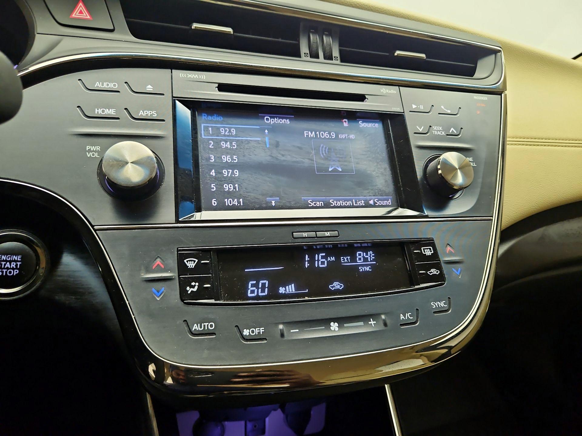 Thumbnail: 2016 Toyota Avalon - 15
