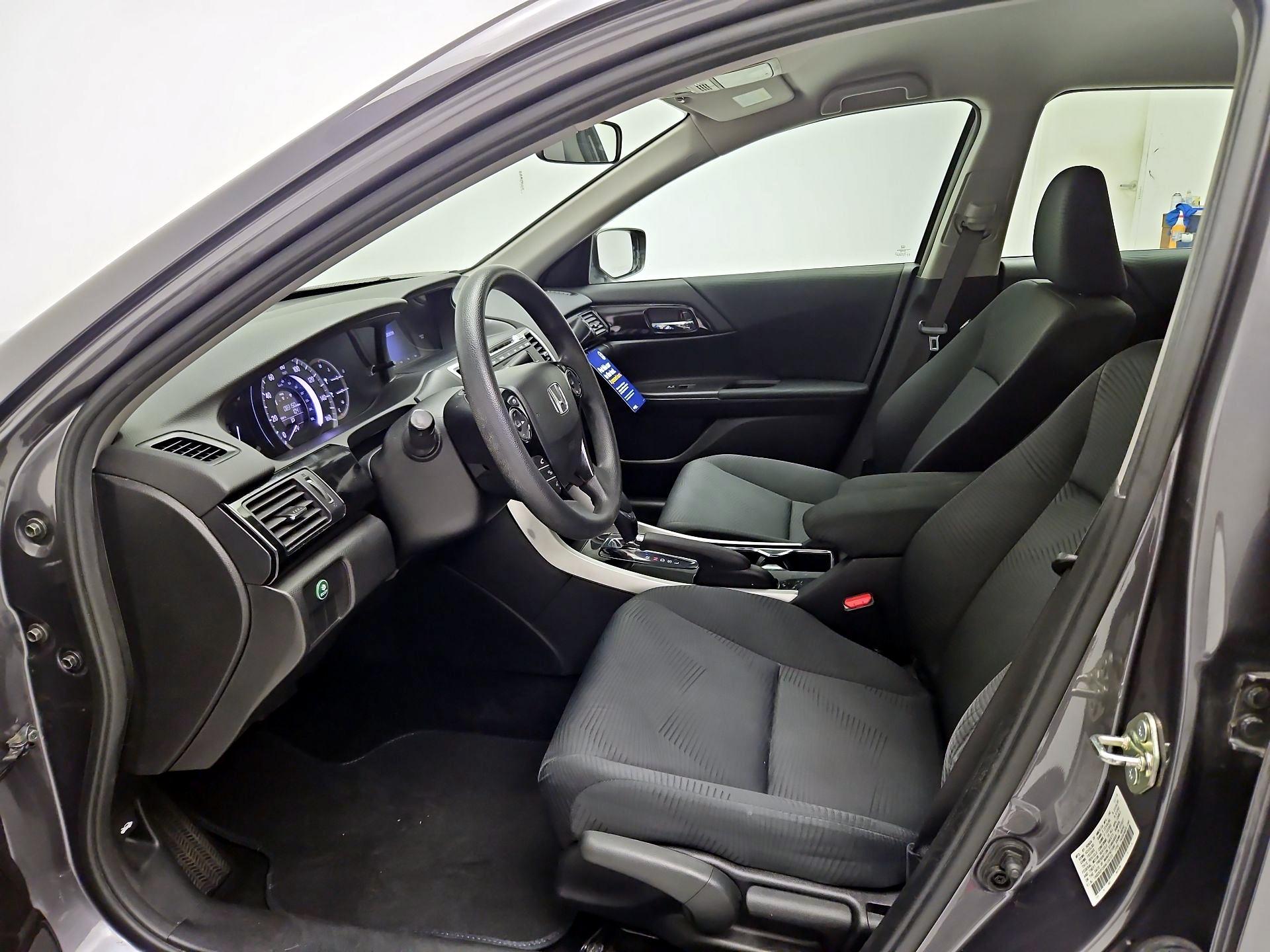 Thumbnail: 2017 Honda Accord - 11