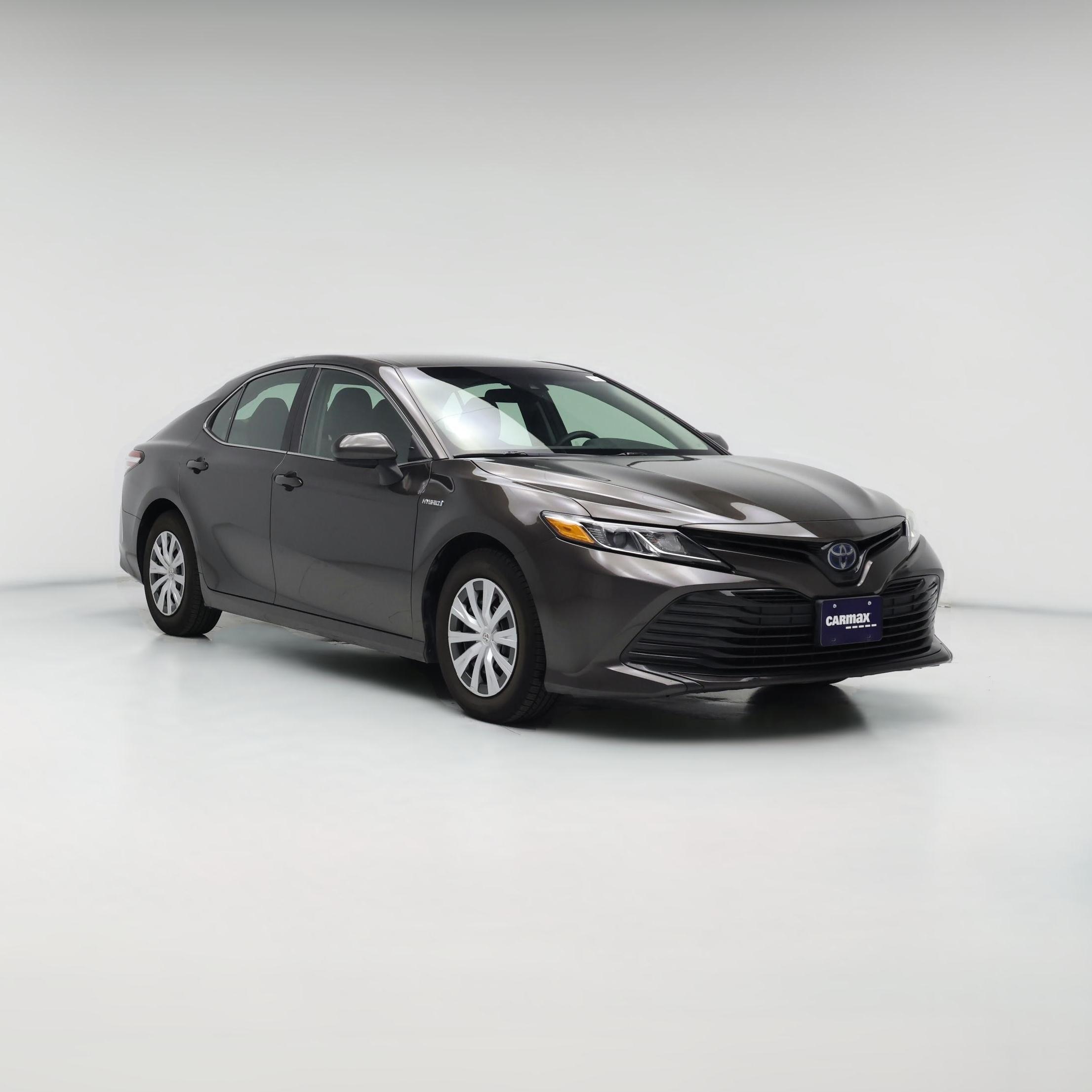 Thumbnail: 2019 Toyota Camry - 1