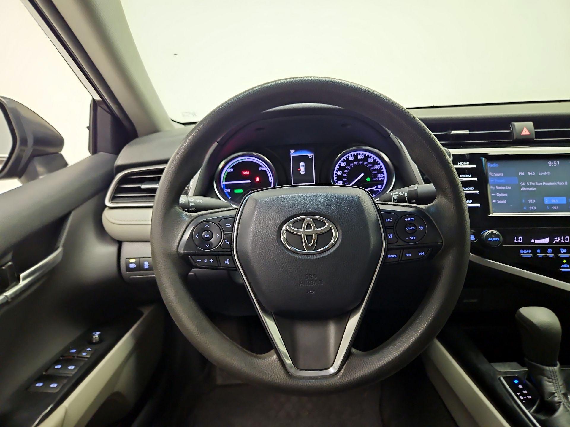Thumbnail: 2019 Toyota Camry - 10