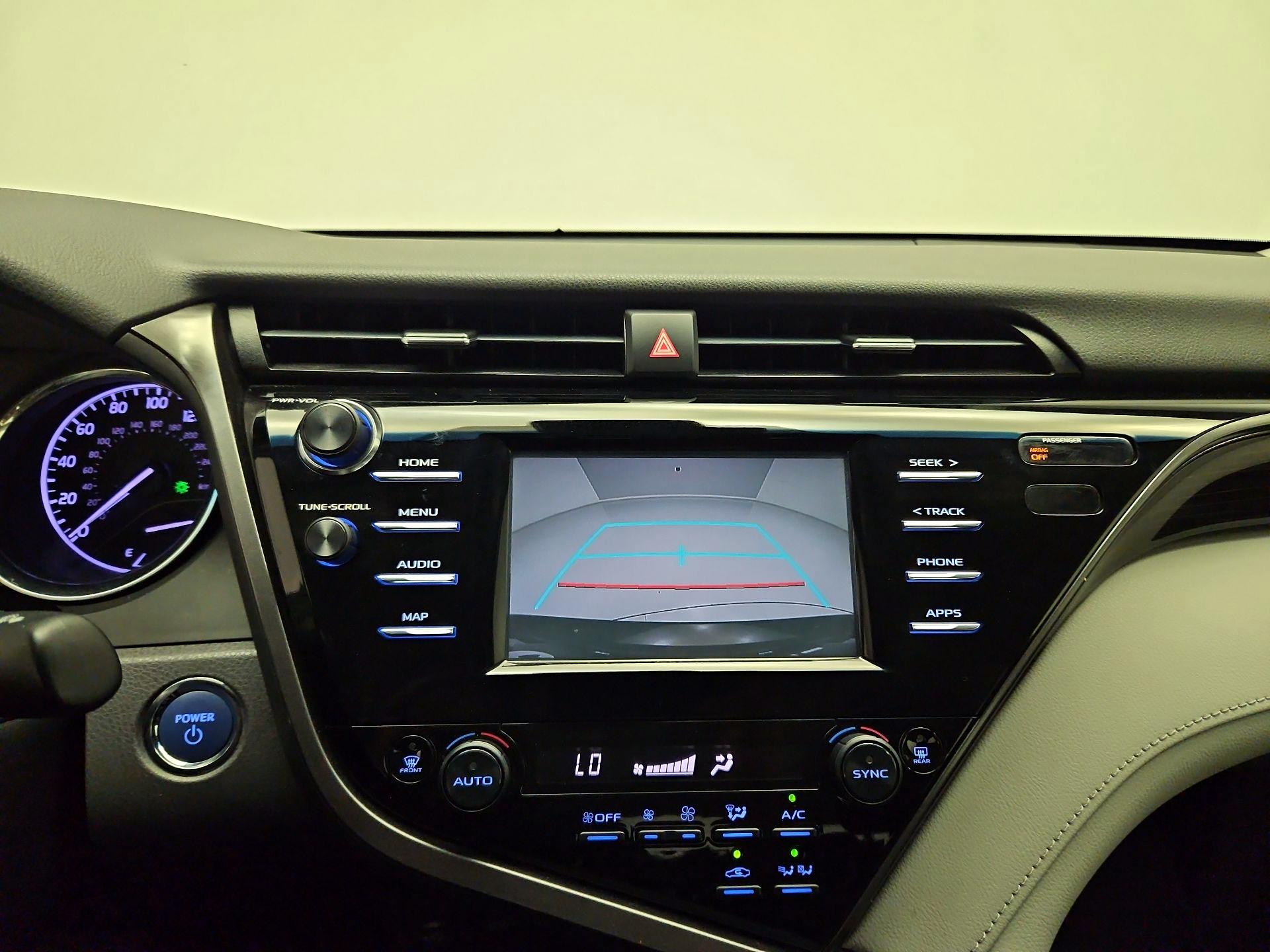 Thumbnail: 2019 Toyota Camry - 13