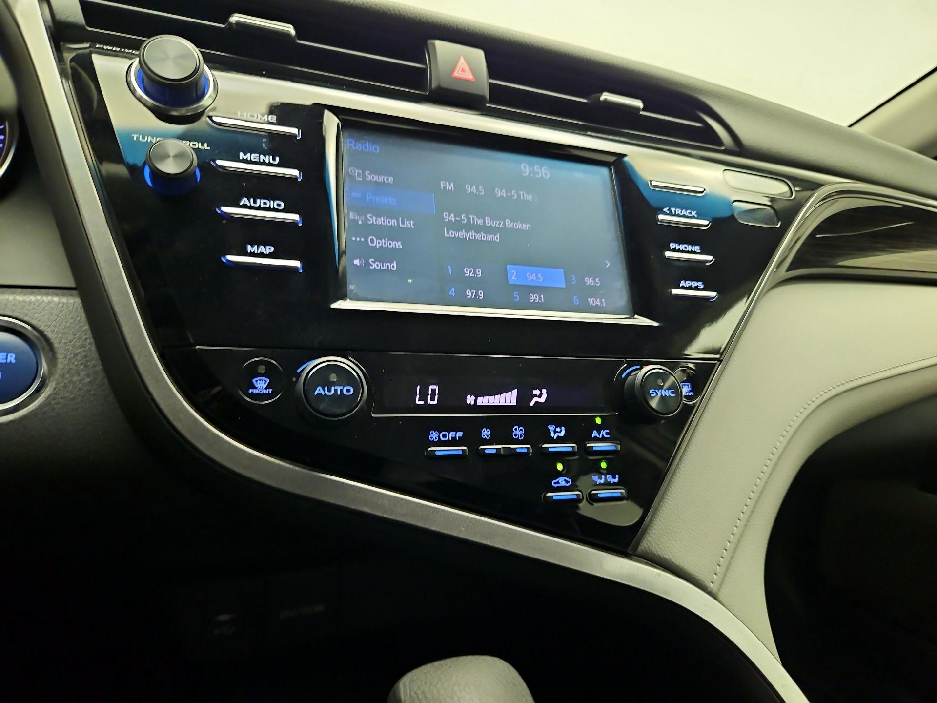 Thumbnail: 2019 Toyota Camry - 15