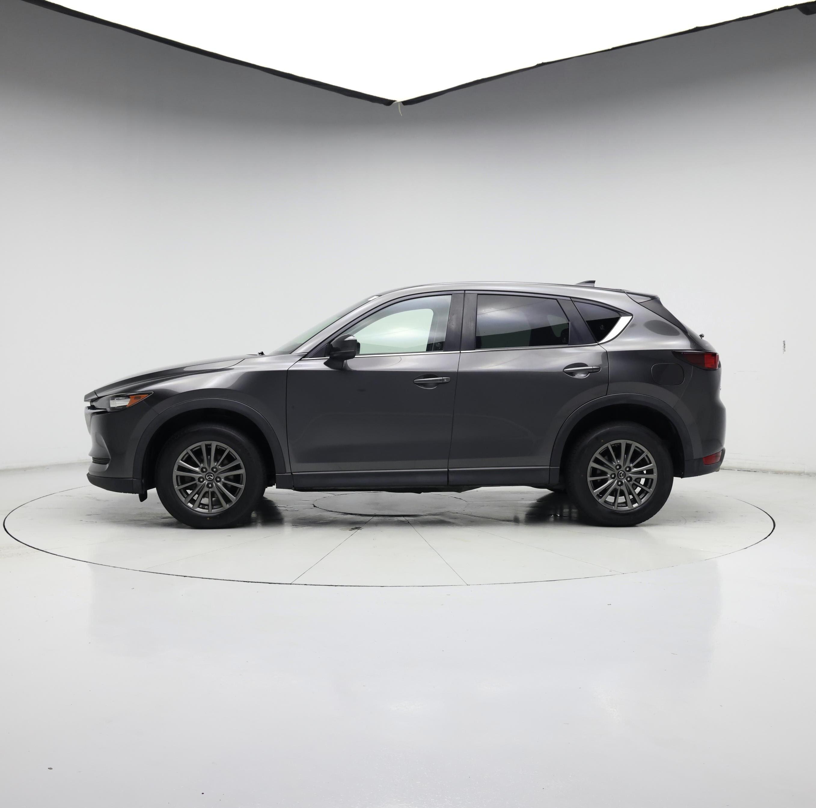 Thumbnail: 2017 Mazda CX-5 - 3