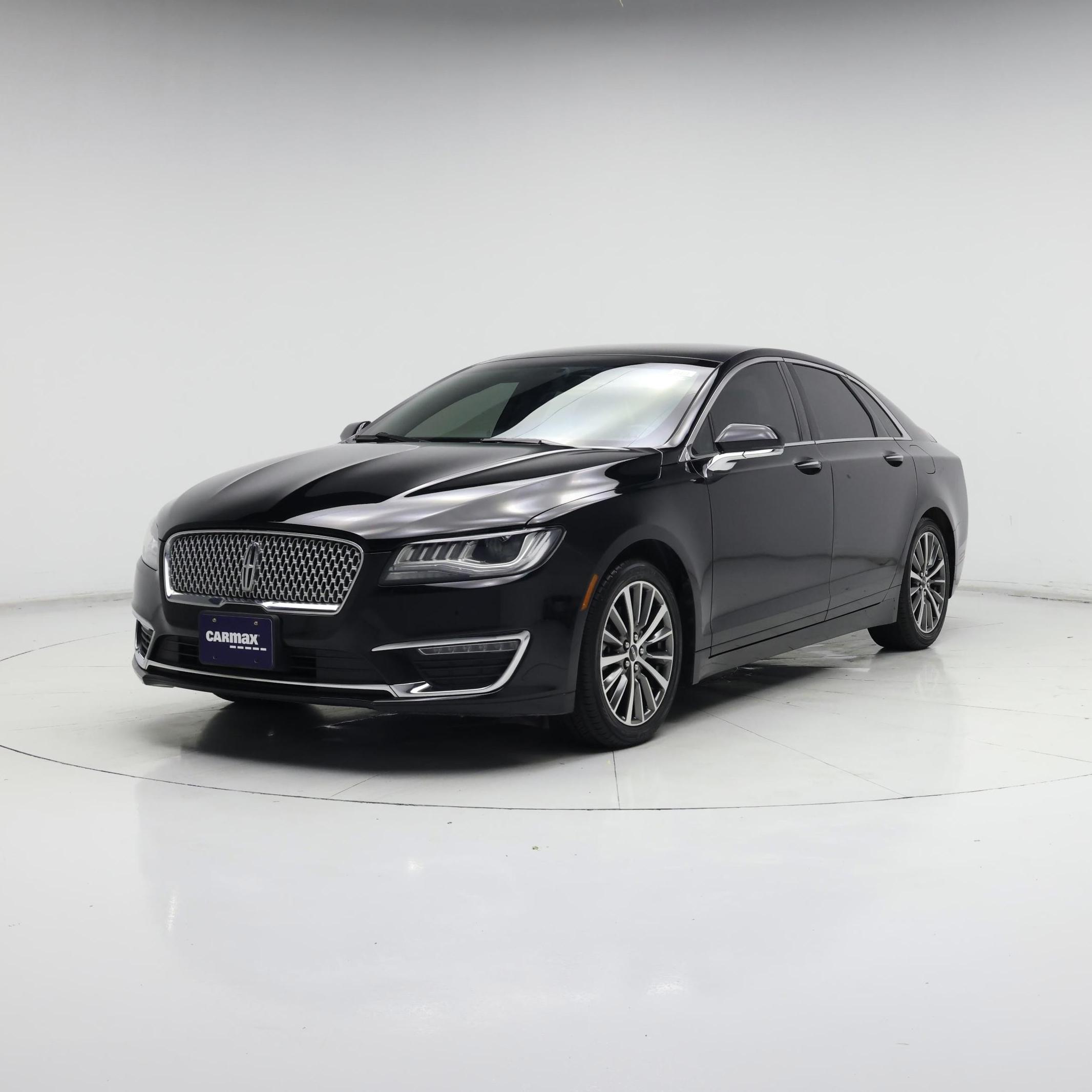 Thumbnail: 2018 Lincoln MKZ - 4