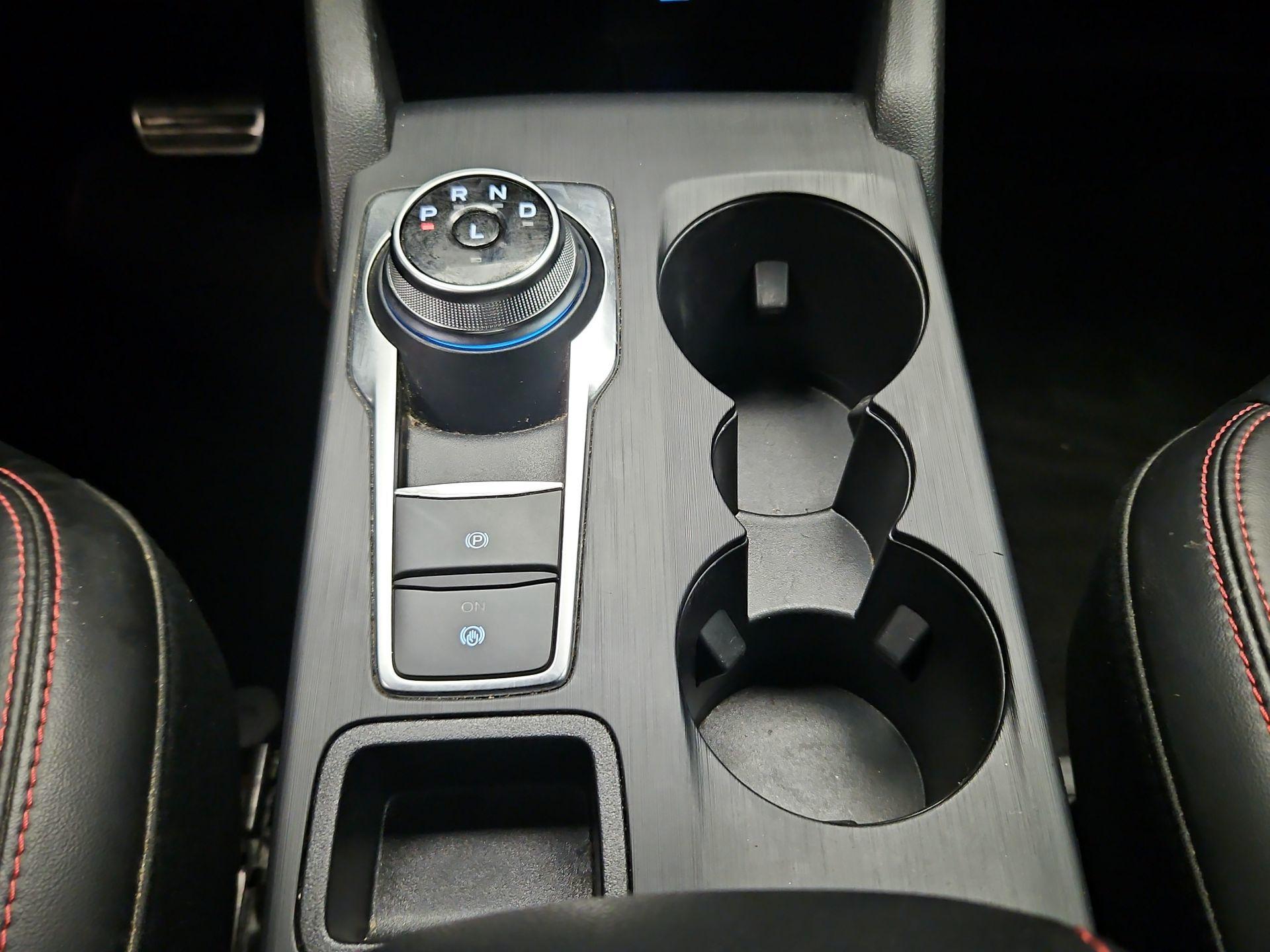 Thumbnail: 2023 Ford Escape - 18