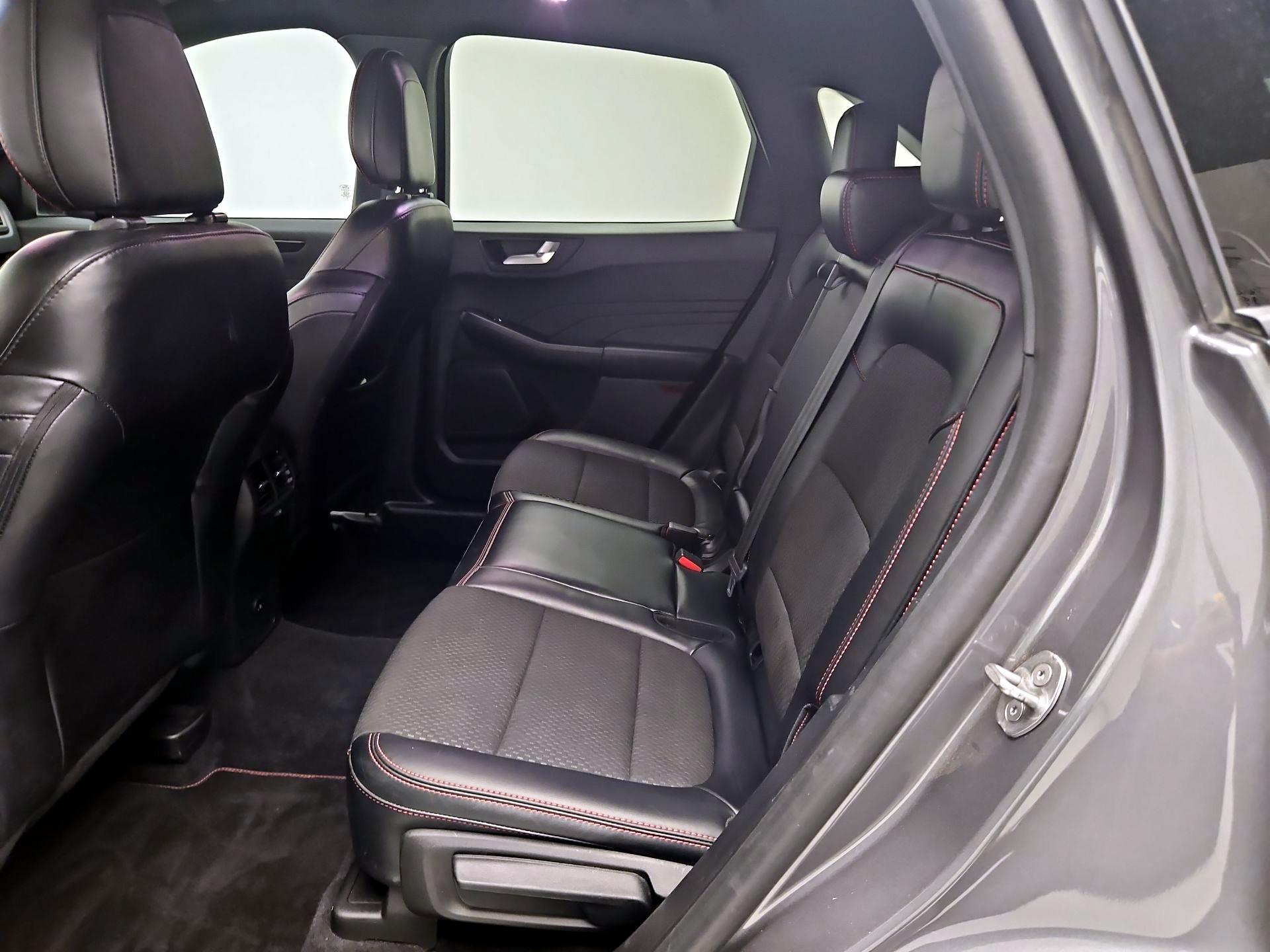 Thumbnail: 2023 Ford Escape - 20