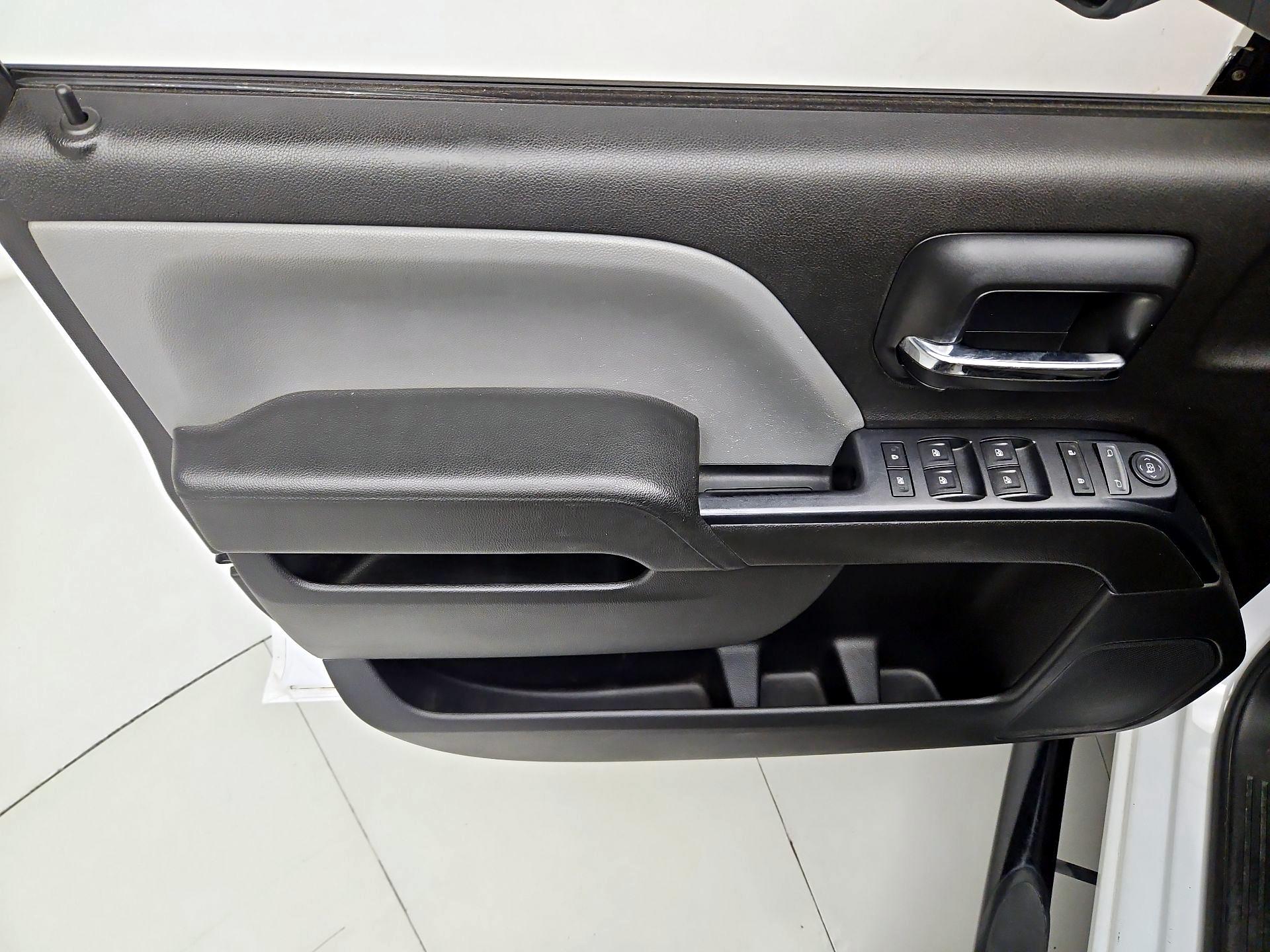 Thumbnail: 2016 Chevrolet Silverado 2500 - 12