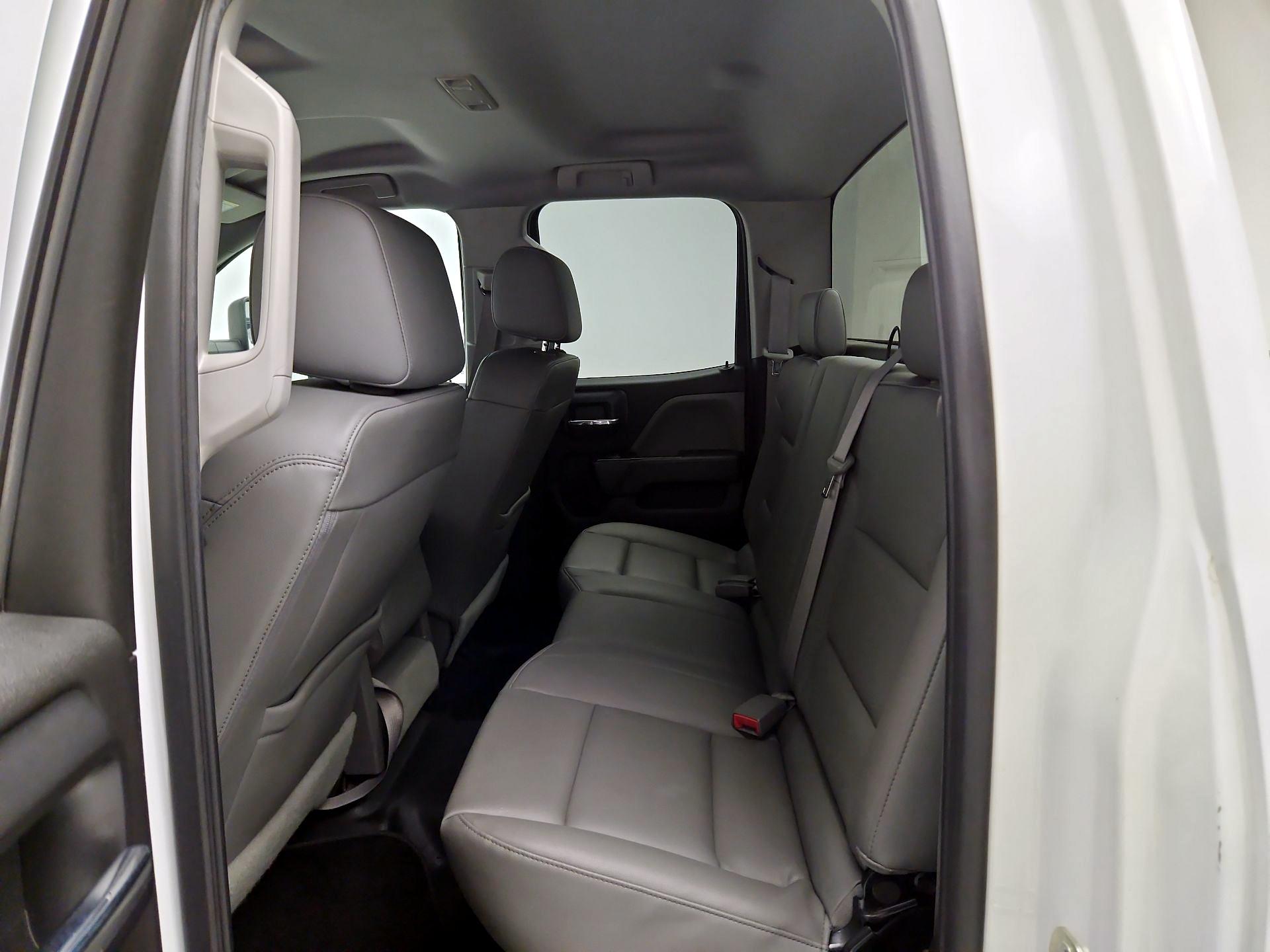 Thumbnail: 2016 Chevrolet Silverado 2500 - 19