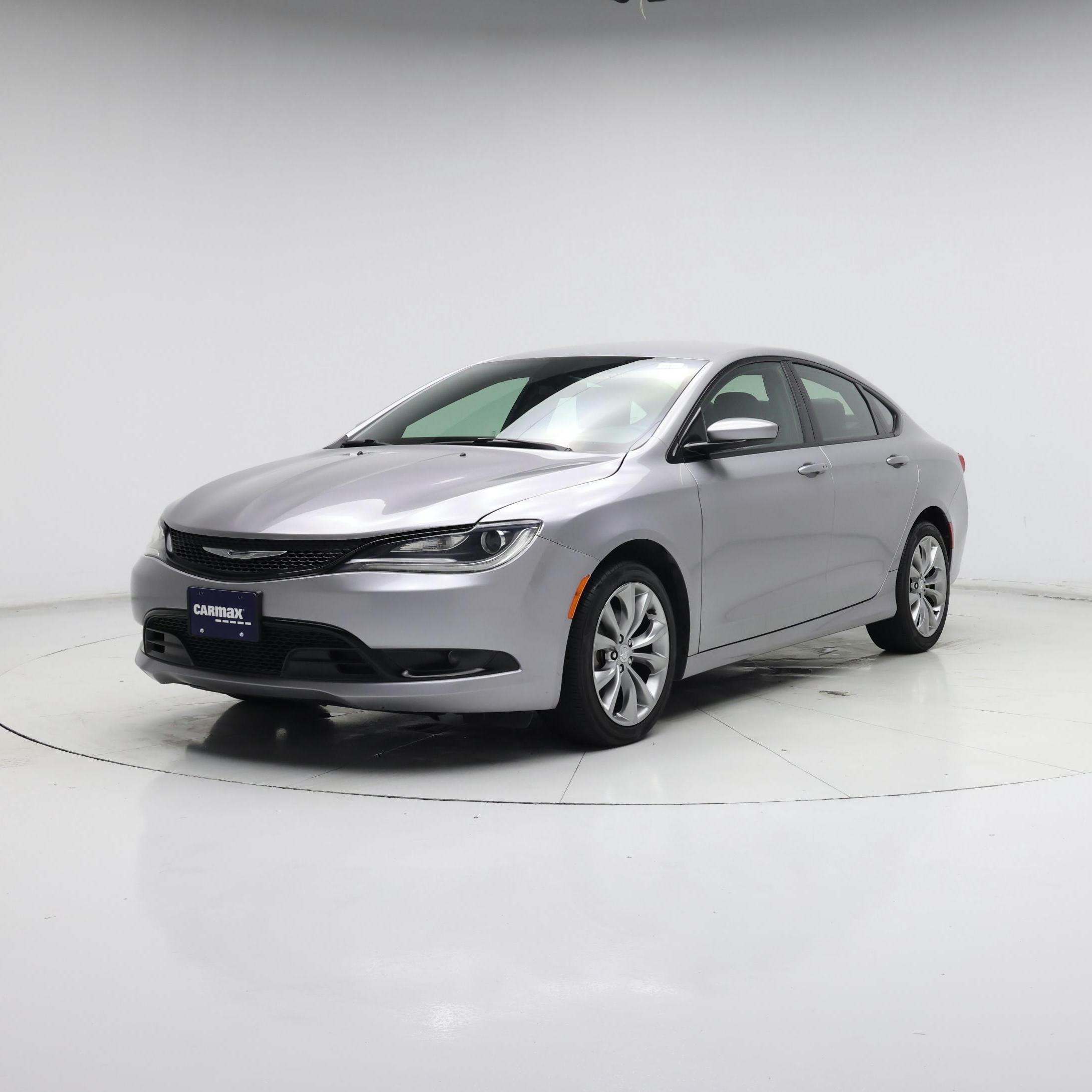Thumbnail: 2015 Chrysler 200 - 4