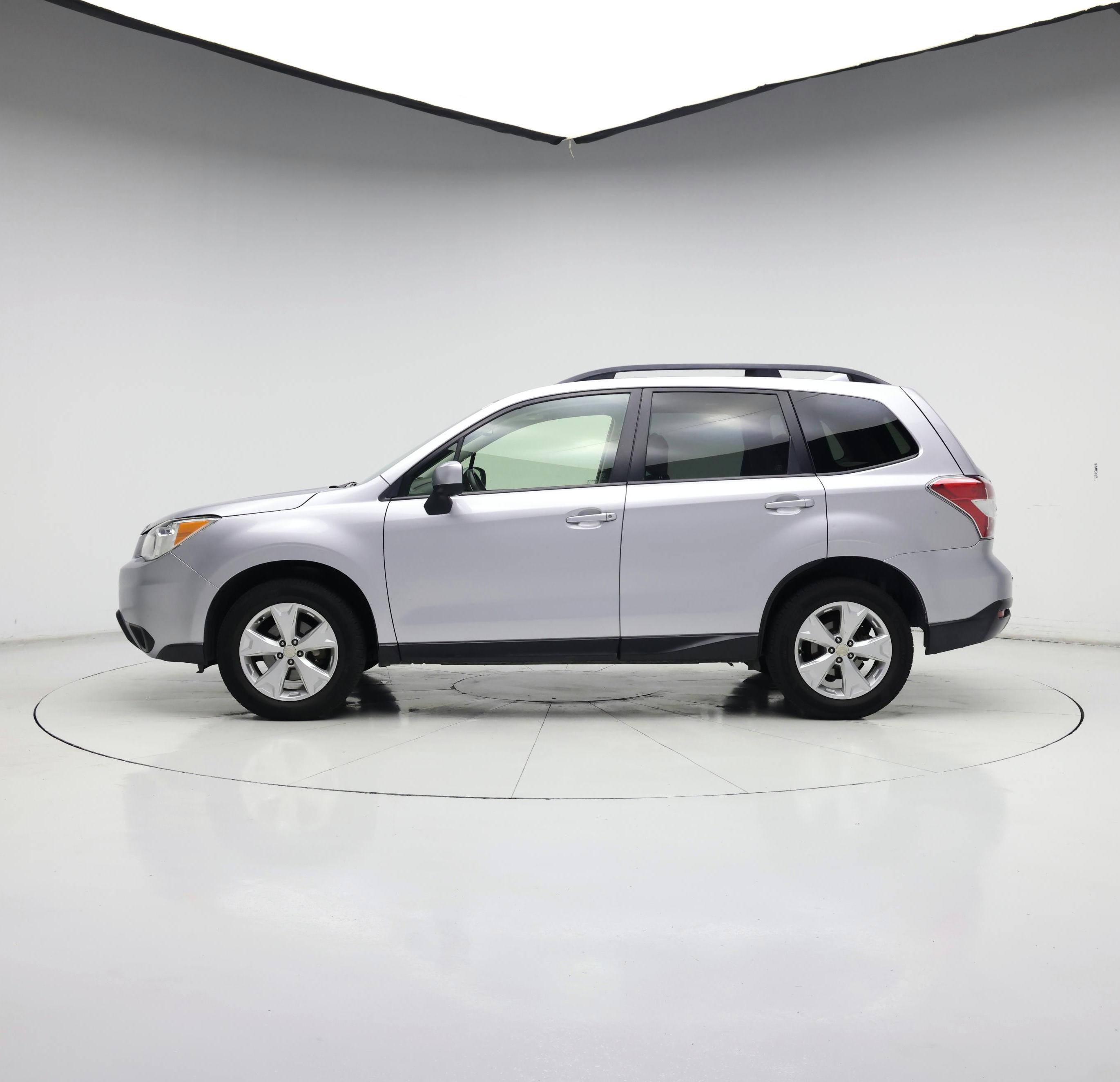 Thumbnail: 2016 Subaru Forester - 3