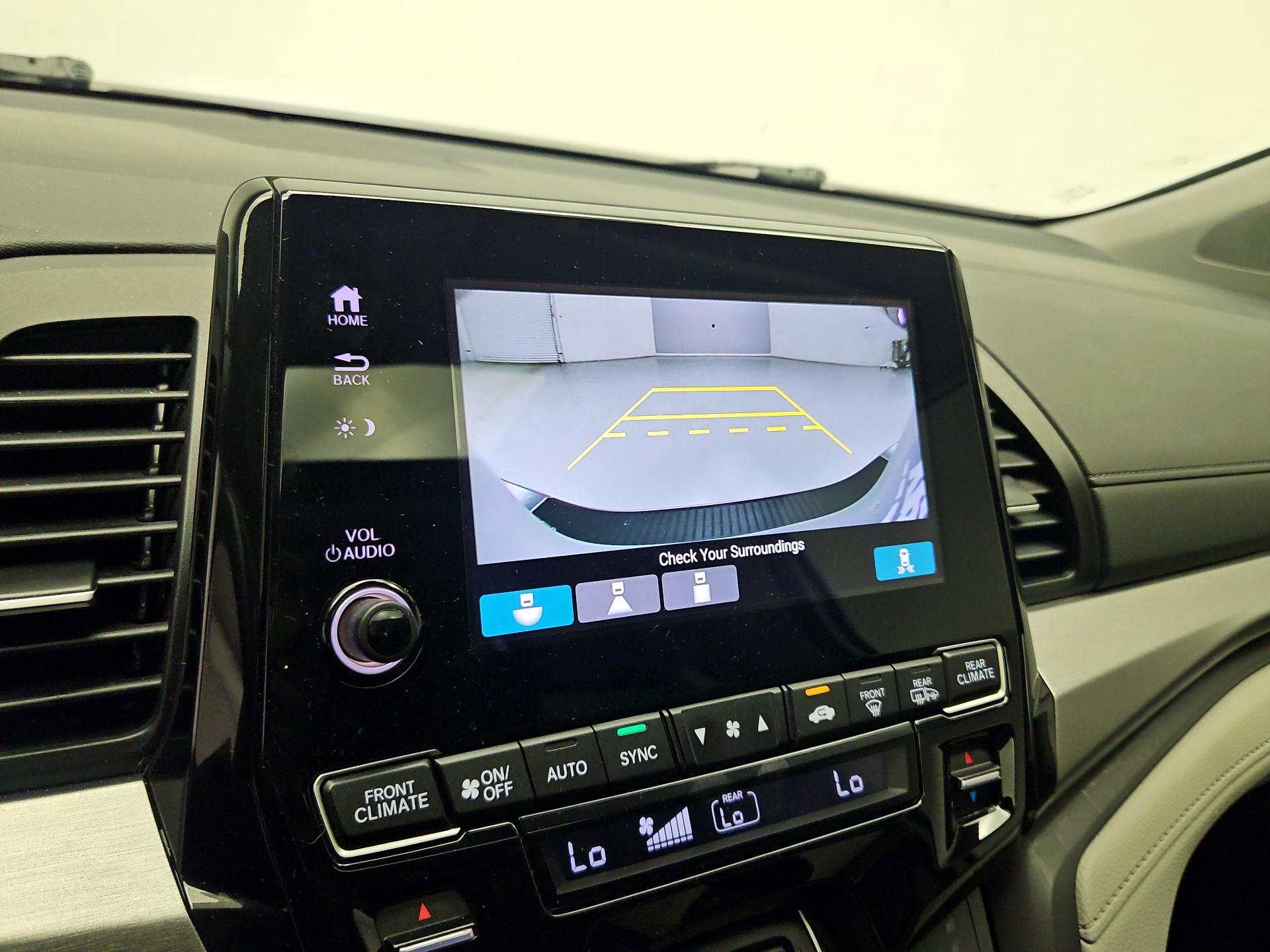 Thumbnail: 2023 Honda Odyssey - 14
