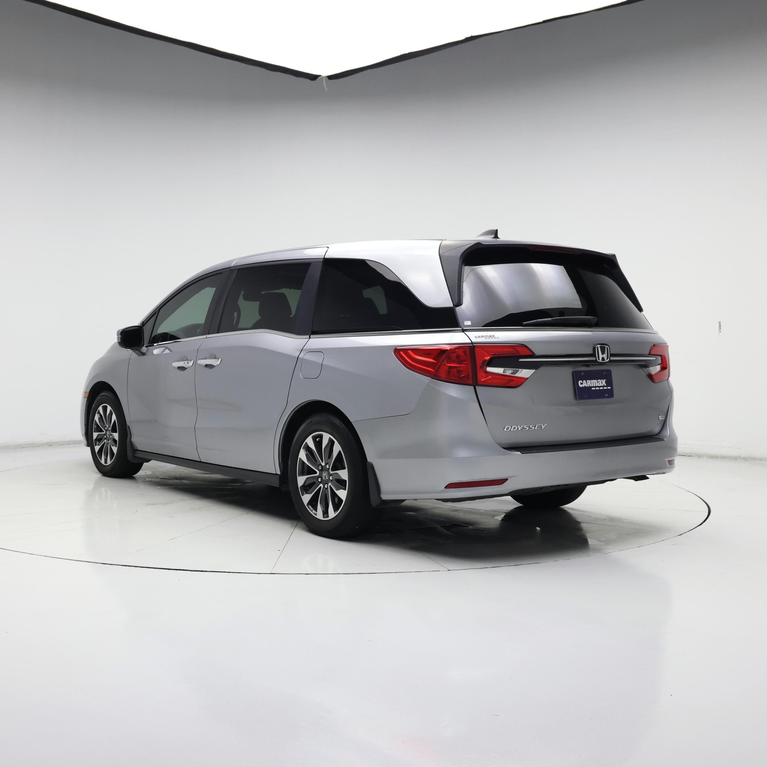 Thumbnail: 2023 Honda Odyssey - 2
