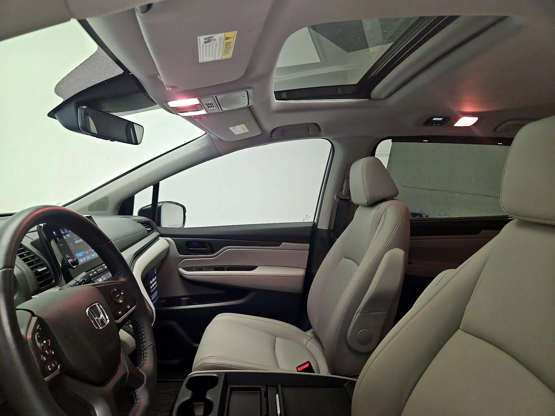 Thumbnail: 2023 Honda Odyssey - 19