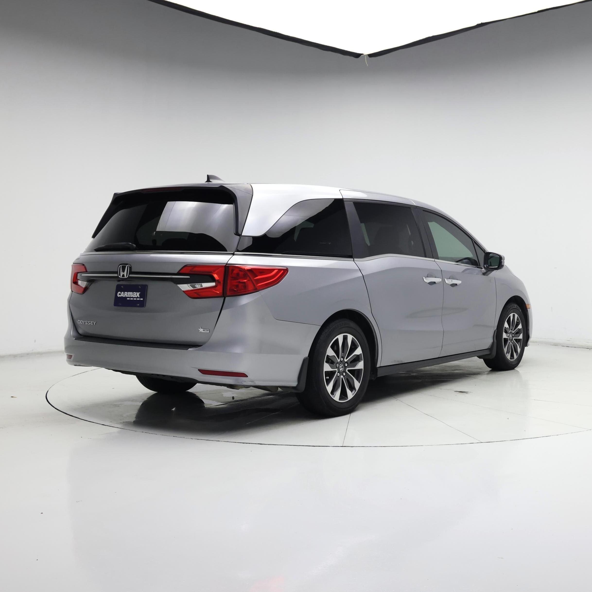 Thumbnail: 2023 Honda Odyssey - 8