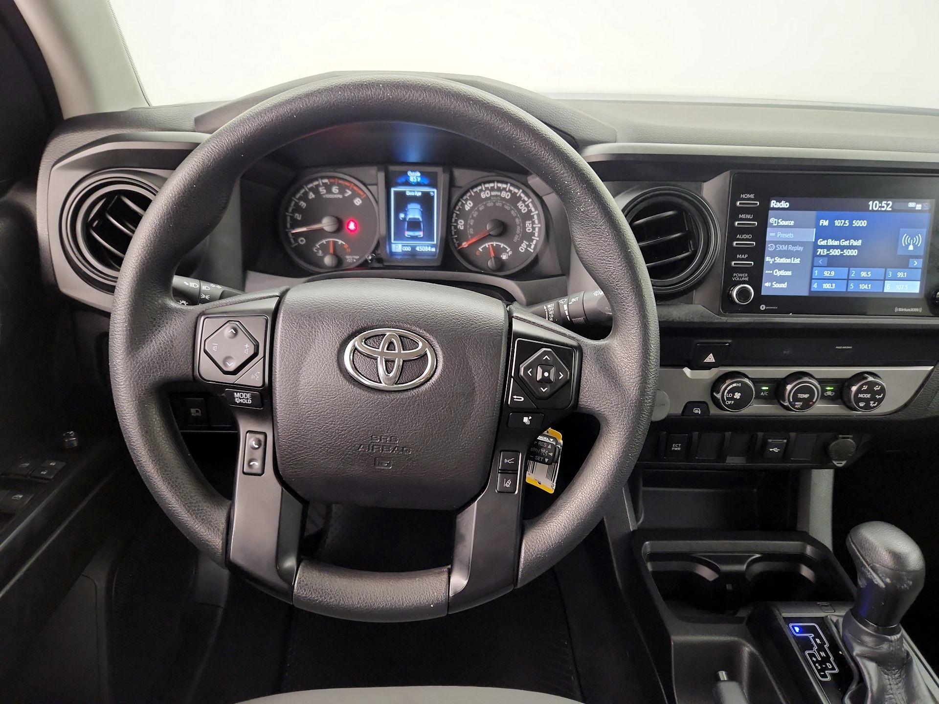 Thumbnail: 2022 Toyota Tacoma - 10