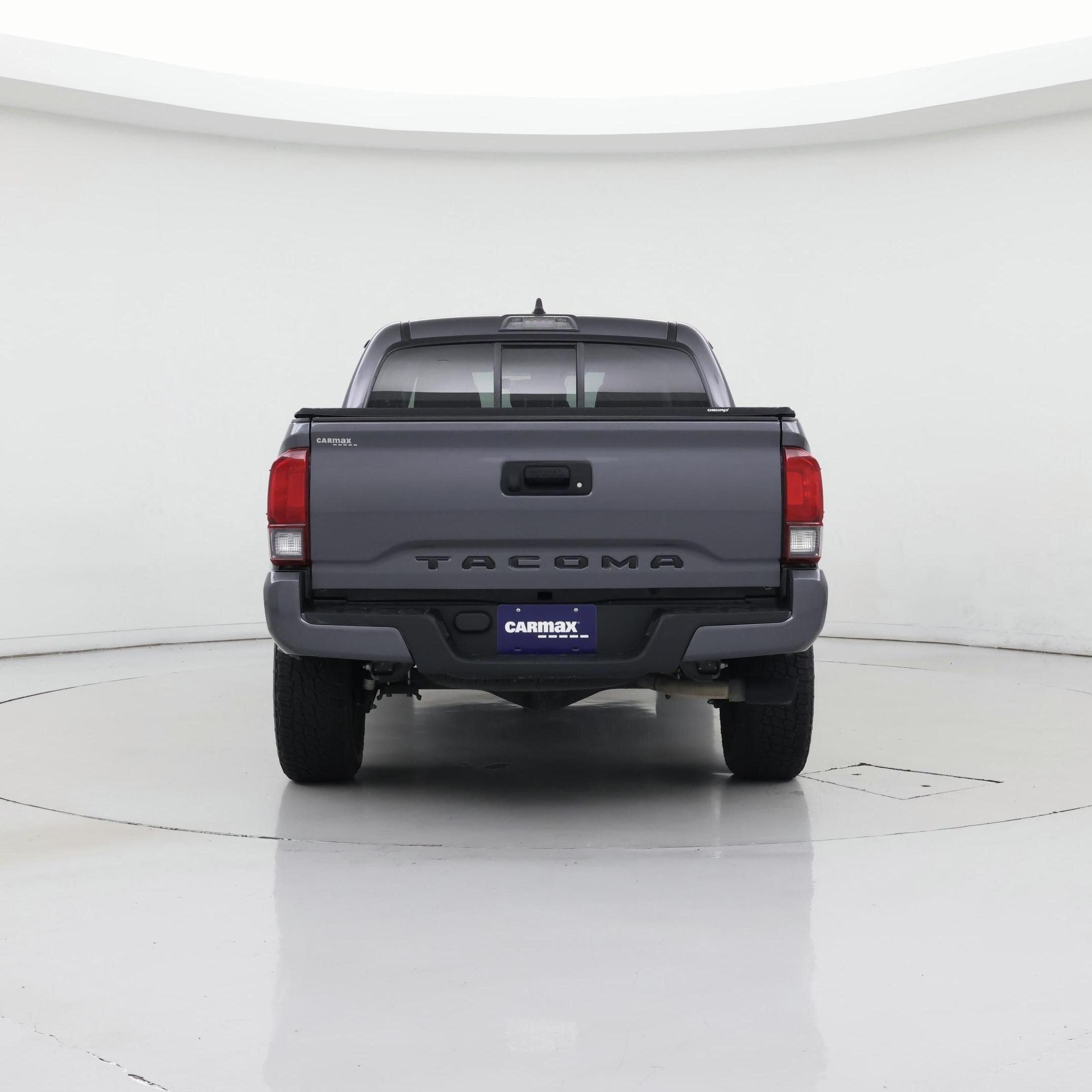 Thumbnail: 2022 Toyota Tacoma - 6