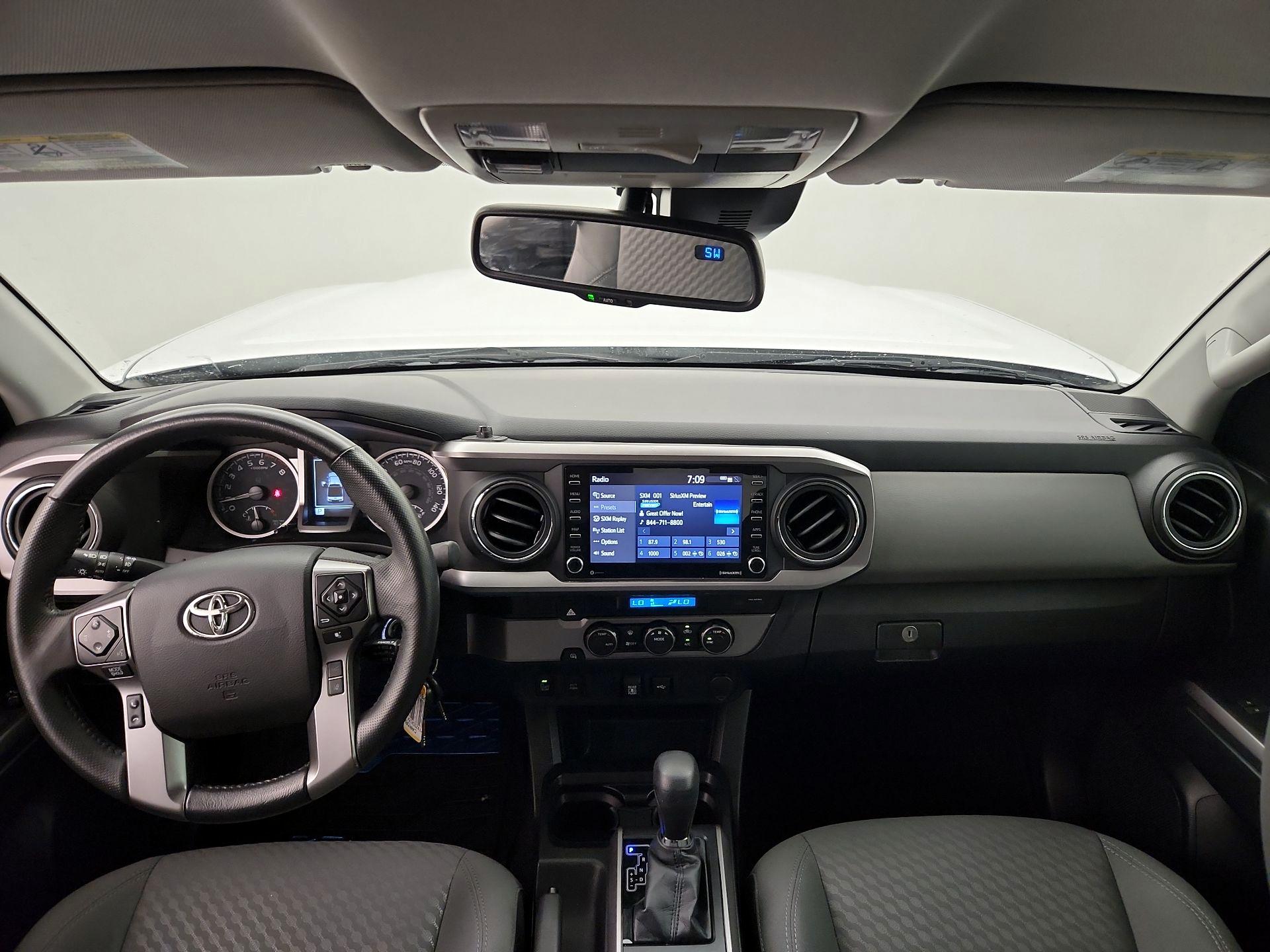 Thumbnail: 2021 Toyota Tacoma - 9