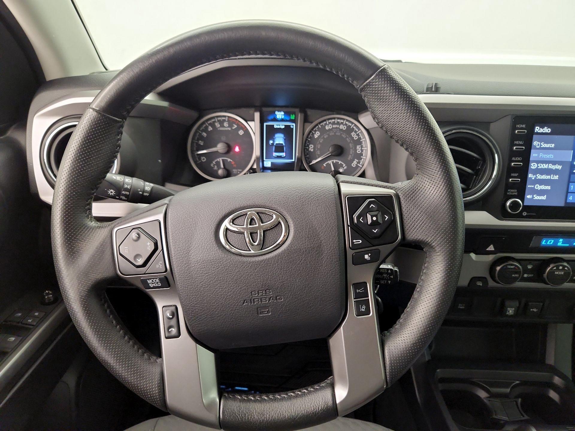 Thumbnail: 2021 Toyota Tacoma - 10