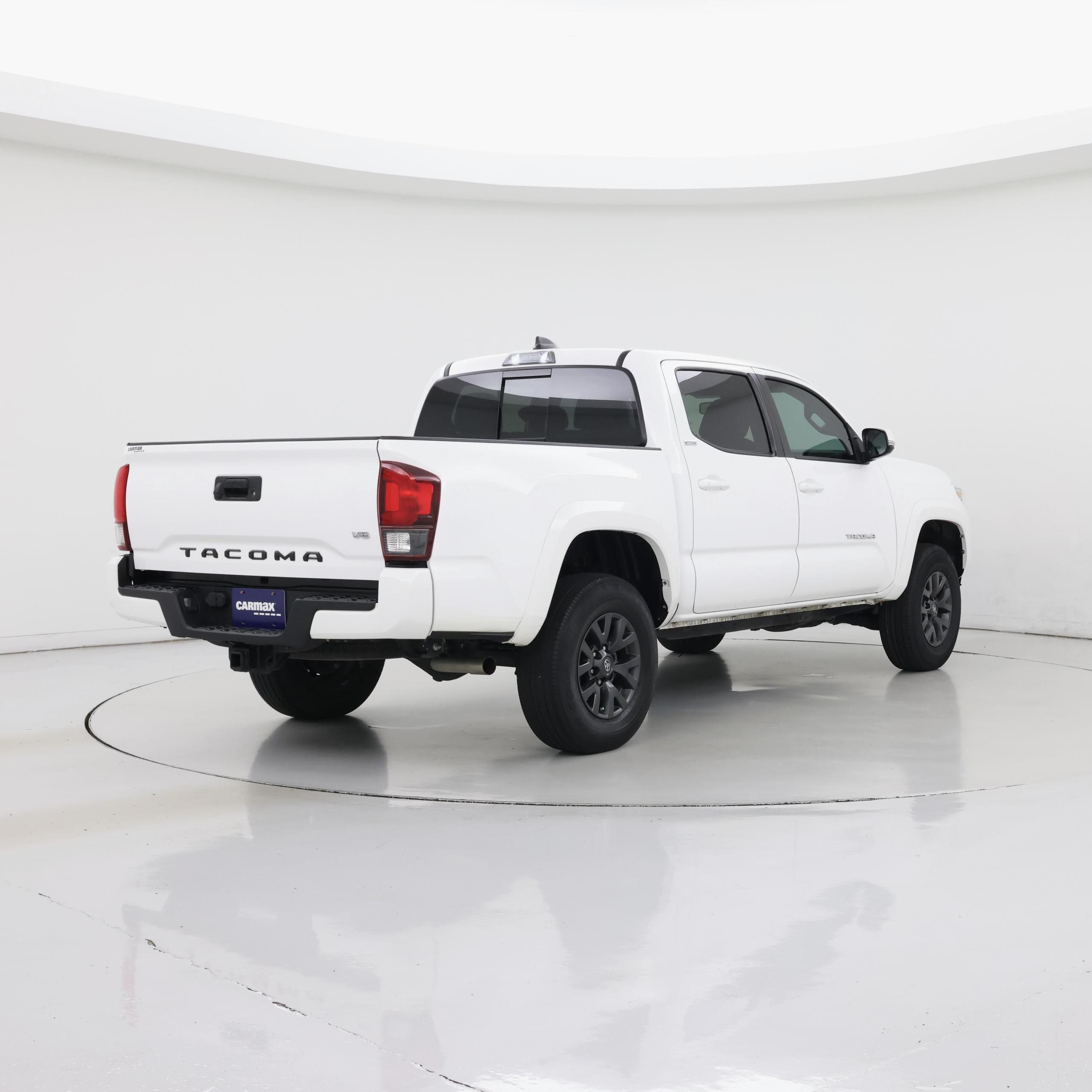 Thumbnail: 2021 Toyota Tacoma - 8