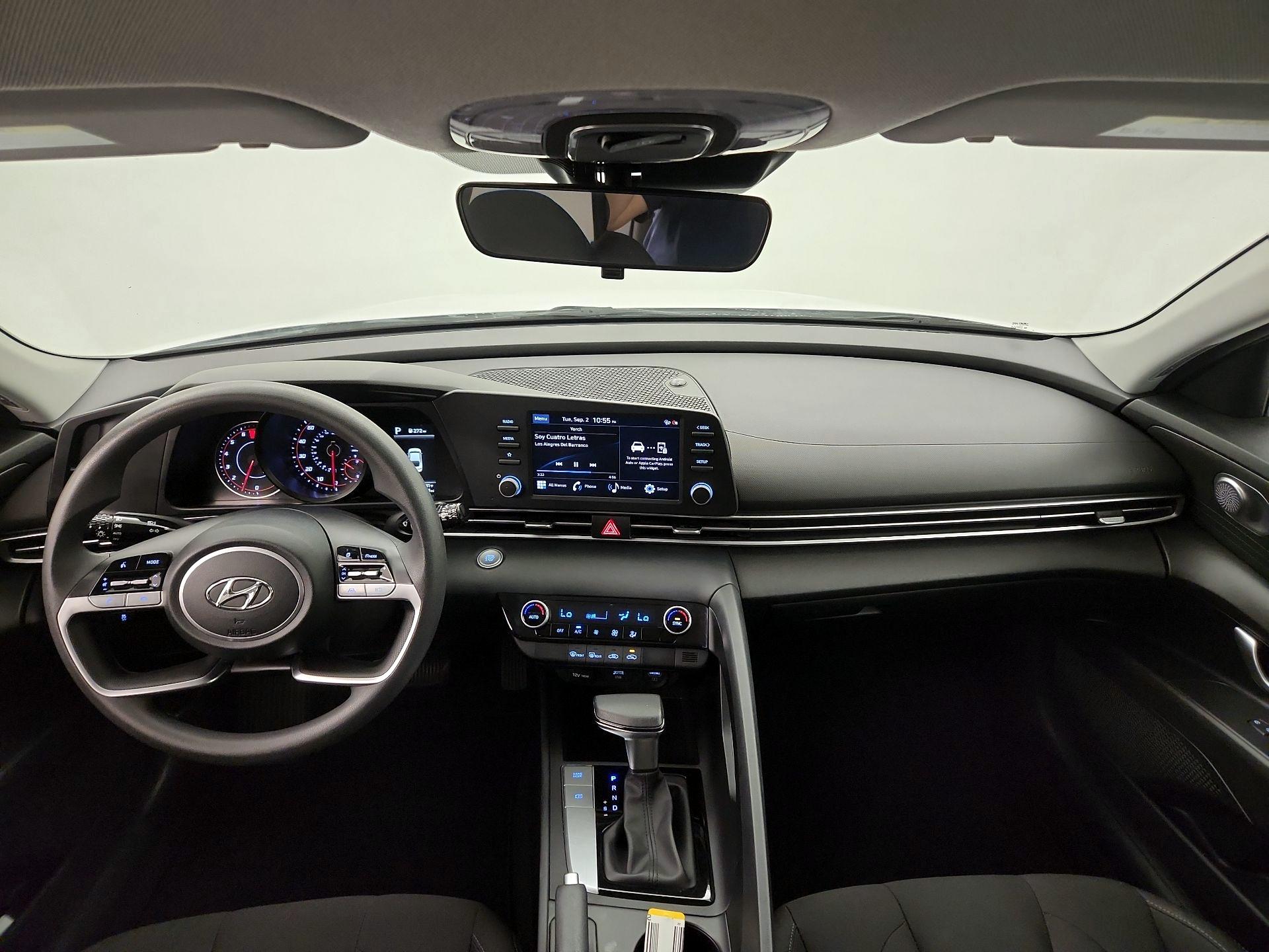 Thumbnail: 2022 Hyundai Elantra - 9