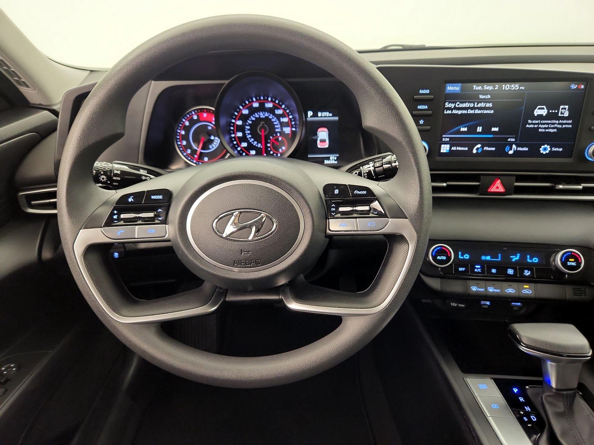 Thumbnail: 2022 Hyundai Elantra - 10