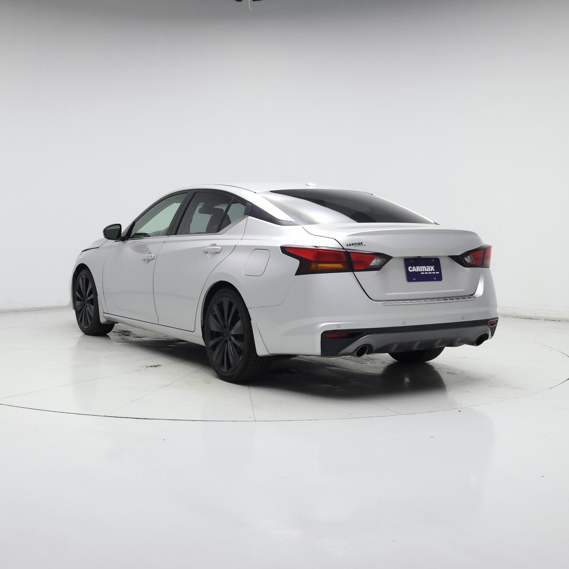 Thumbnail: 2020 Nissan Altima - 2