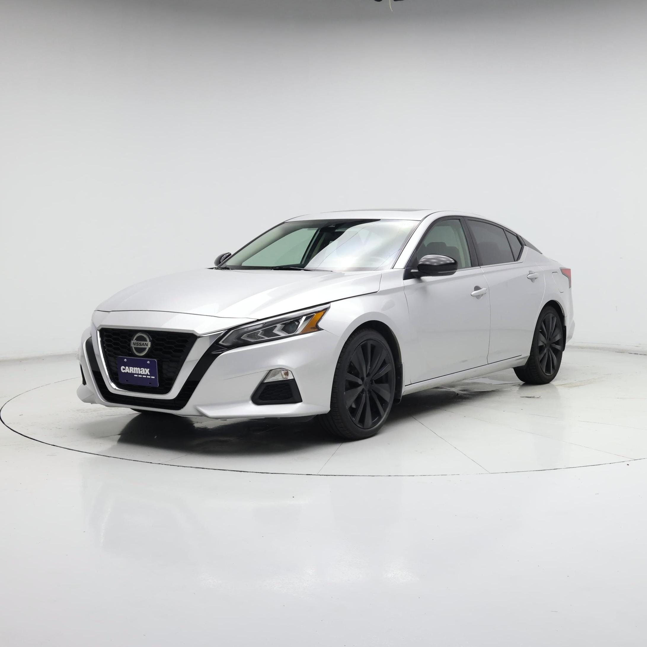Thumbnail: 2020 Nissan Altima - 4