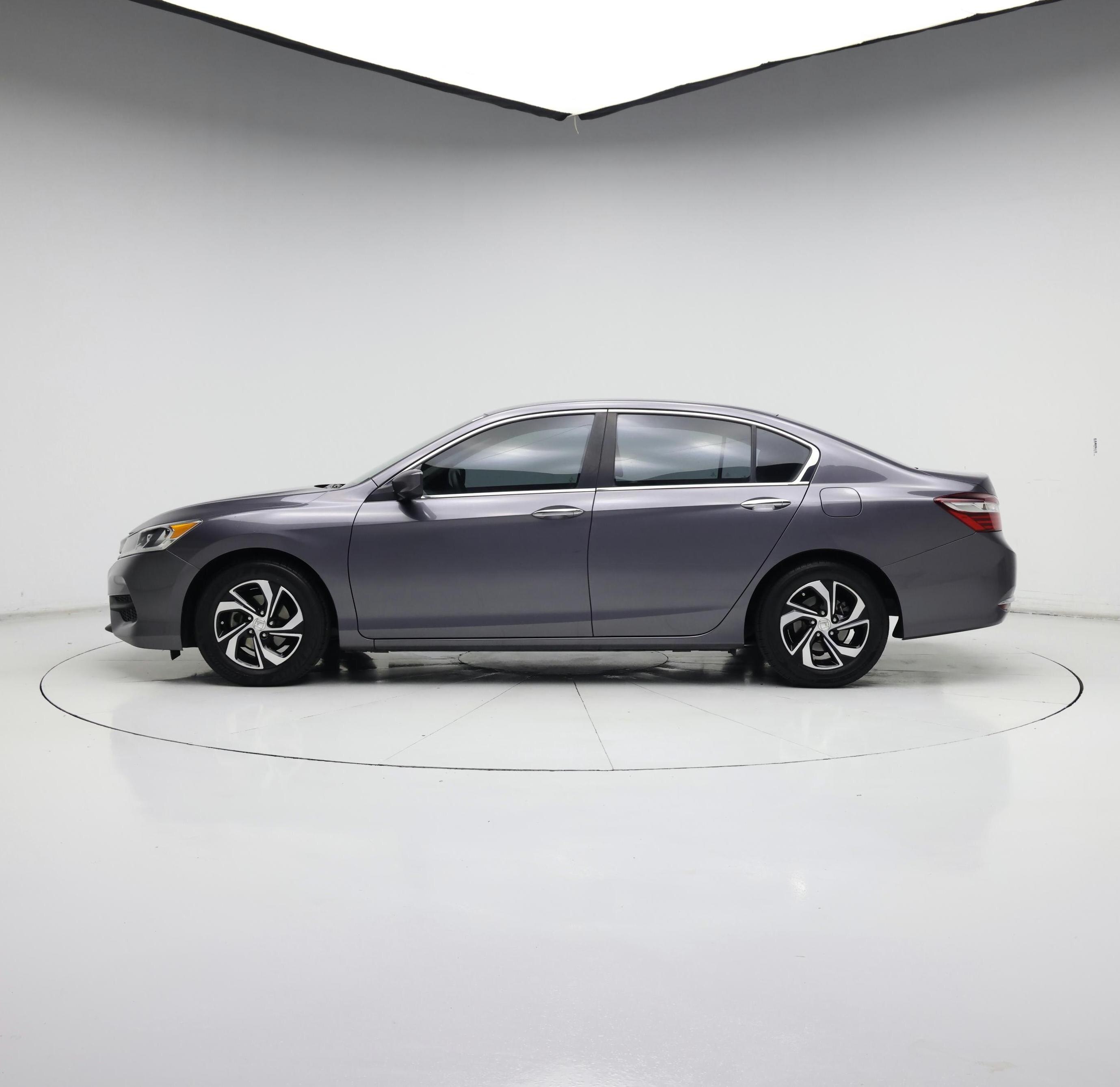 Thumbnail: 2017 Honda Accord - 3