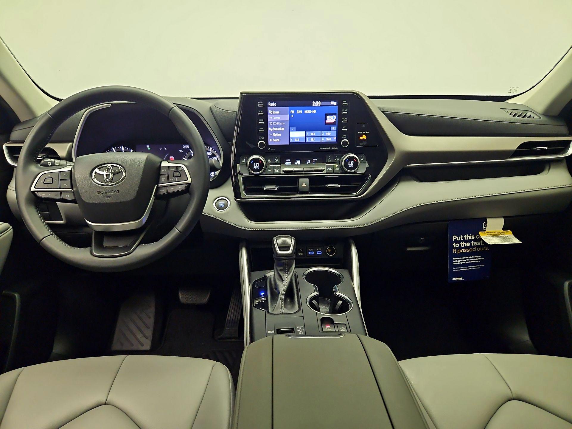 Thumbnail: 2022 Toyota Highlander - 9