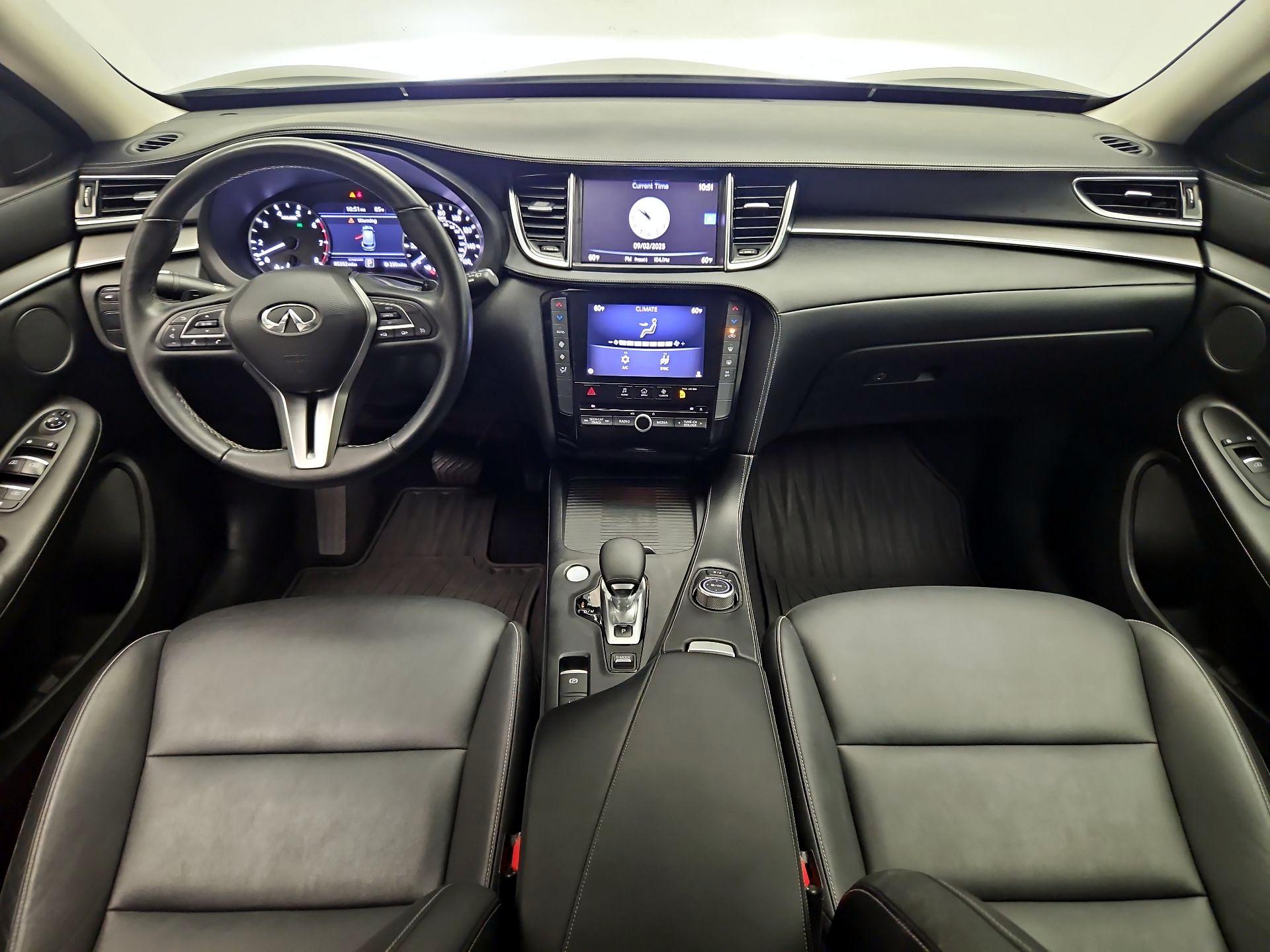 Thumbnail: 2019 INFINITI QX50 - 9