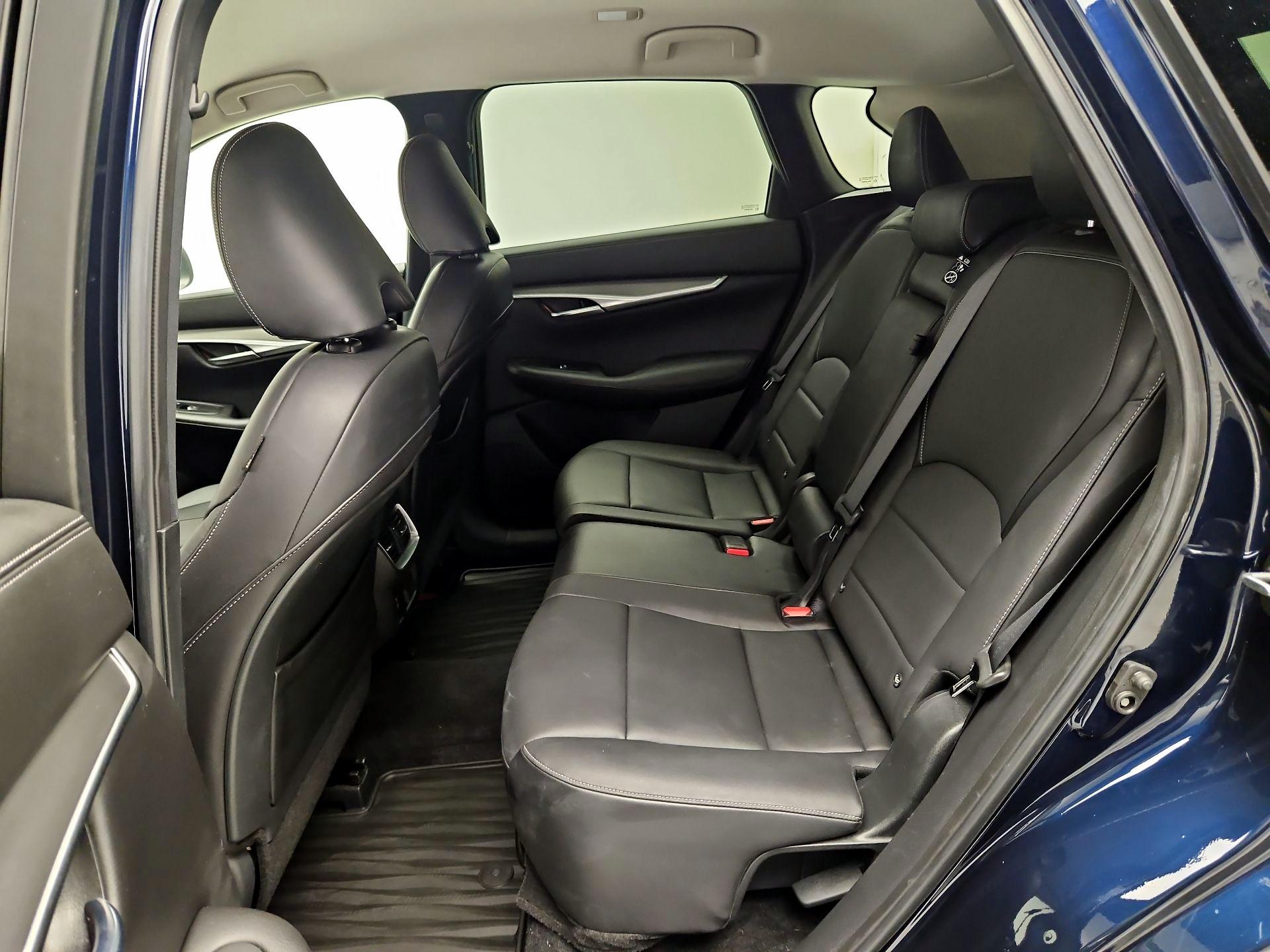 Thumbnail: 2019 INFINITI QX50 - 17