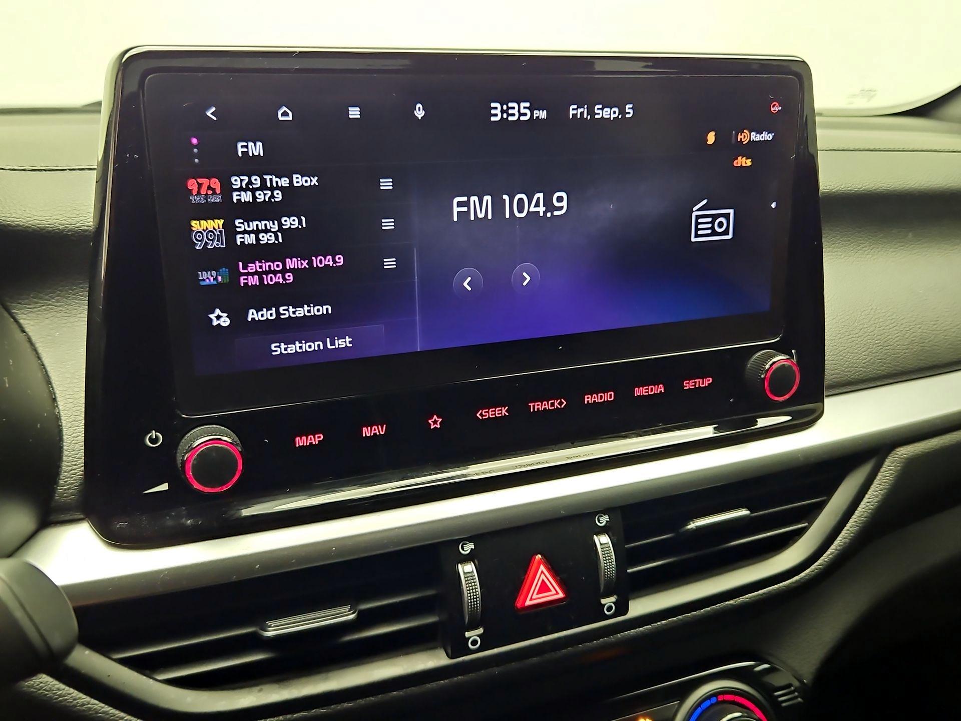 Thumbnail: 2023 Kia Forte - 16