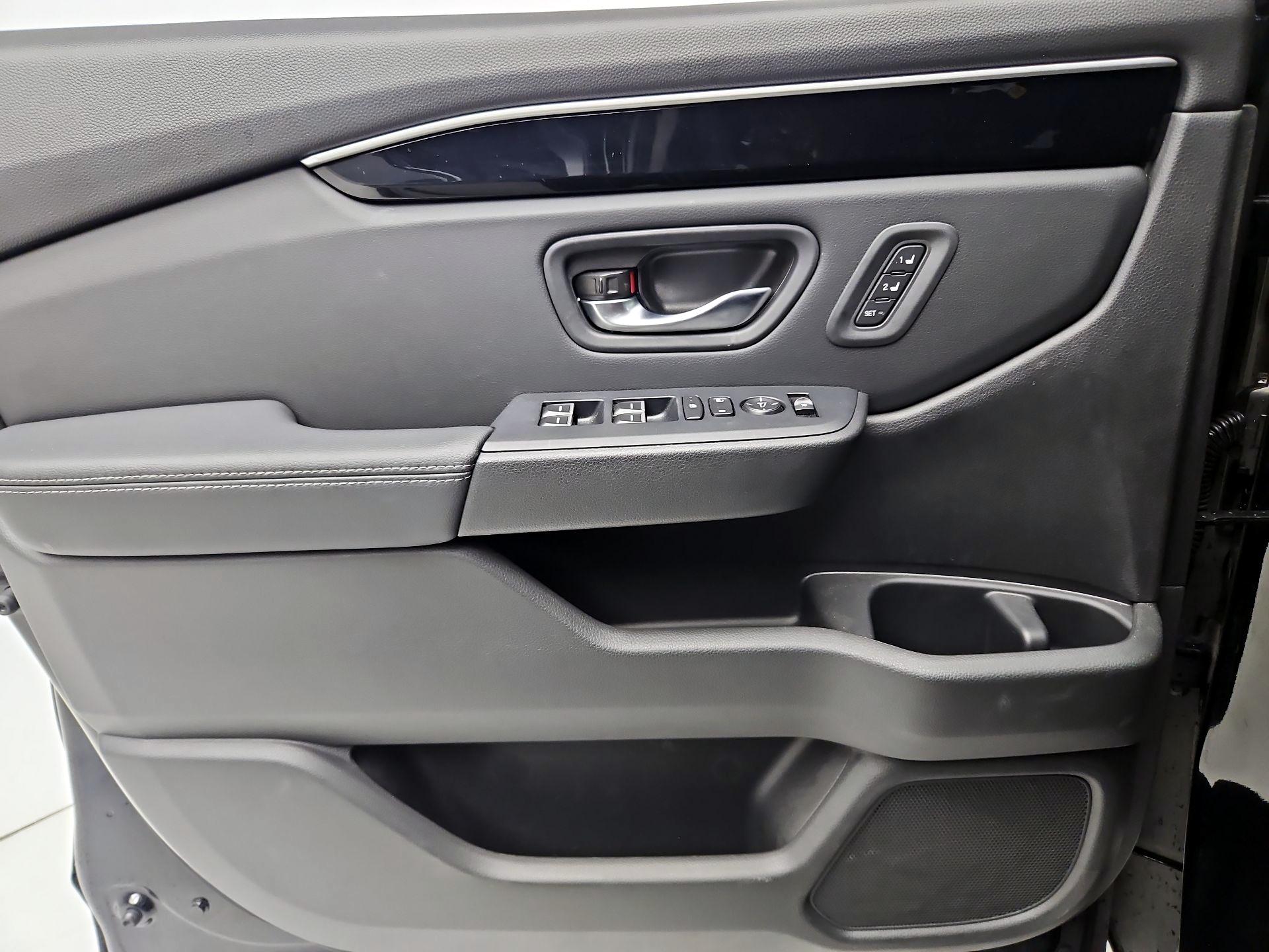 Thumbnail: 2025 Honda Pilot - 12