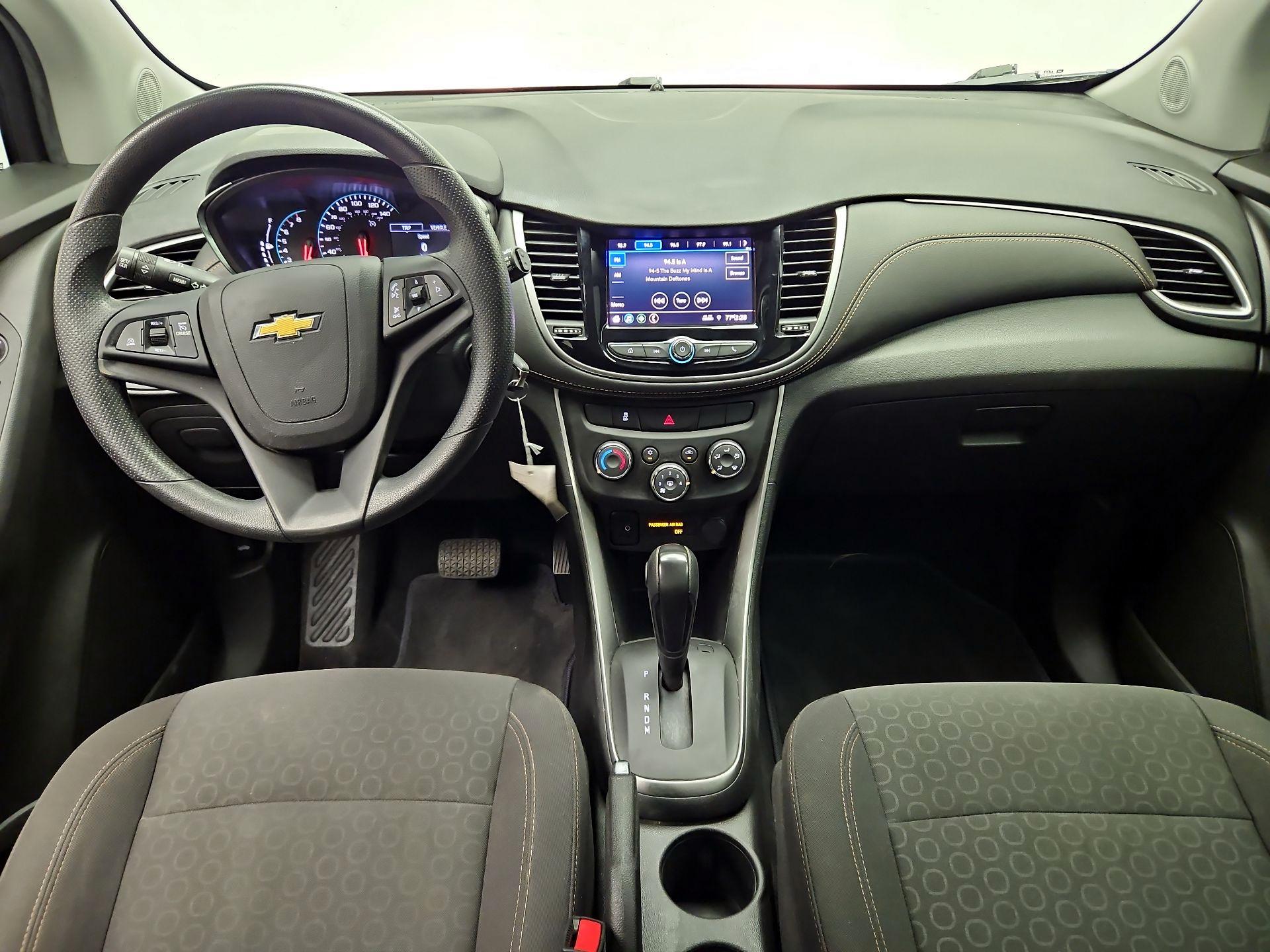 Thumbnail: 2020 Chevrolet Trax - 9