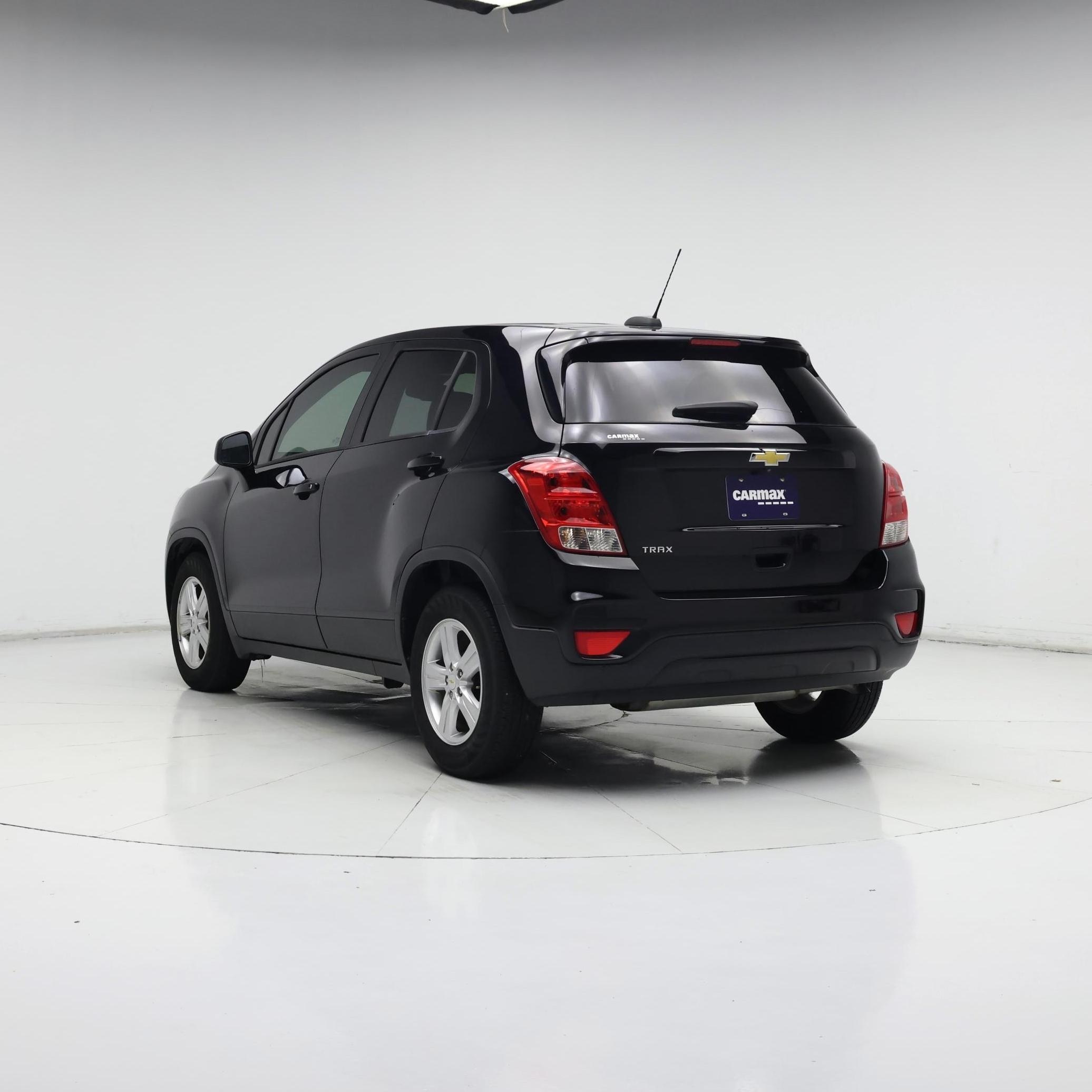Thumbnail: 2020 Chevrolet Trax - 2