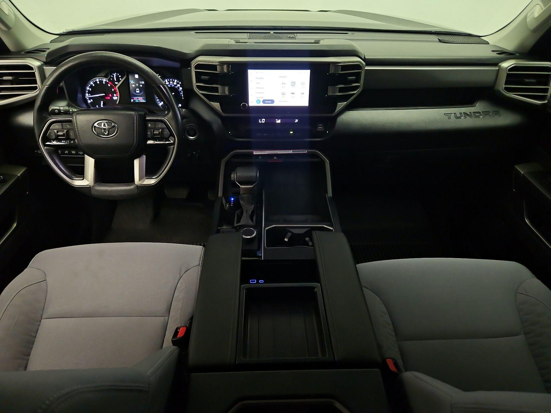 Thumbnail: 2024 Toyota Tundra - 9