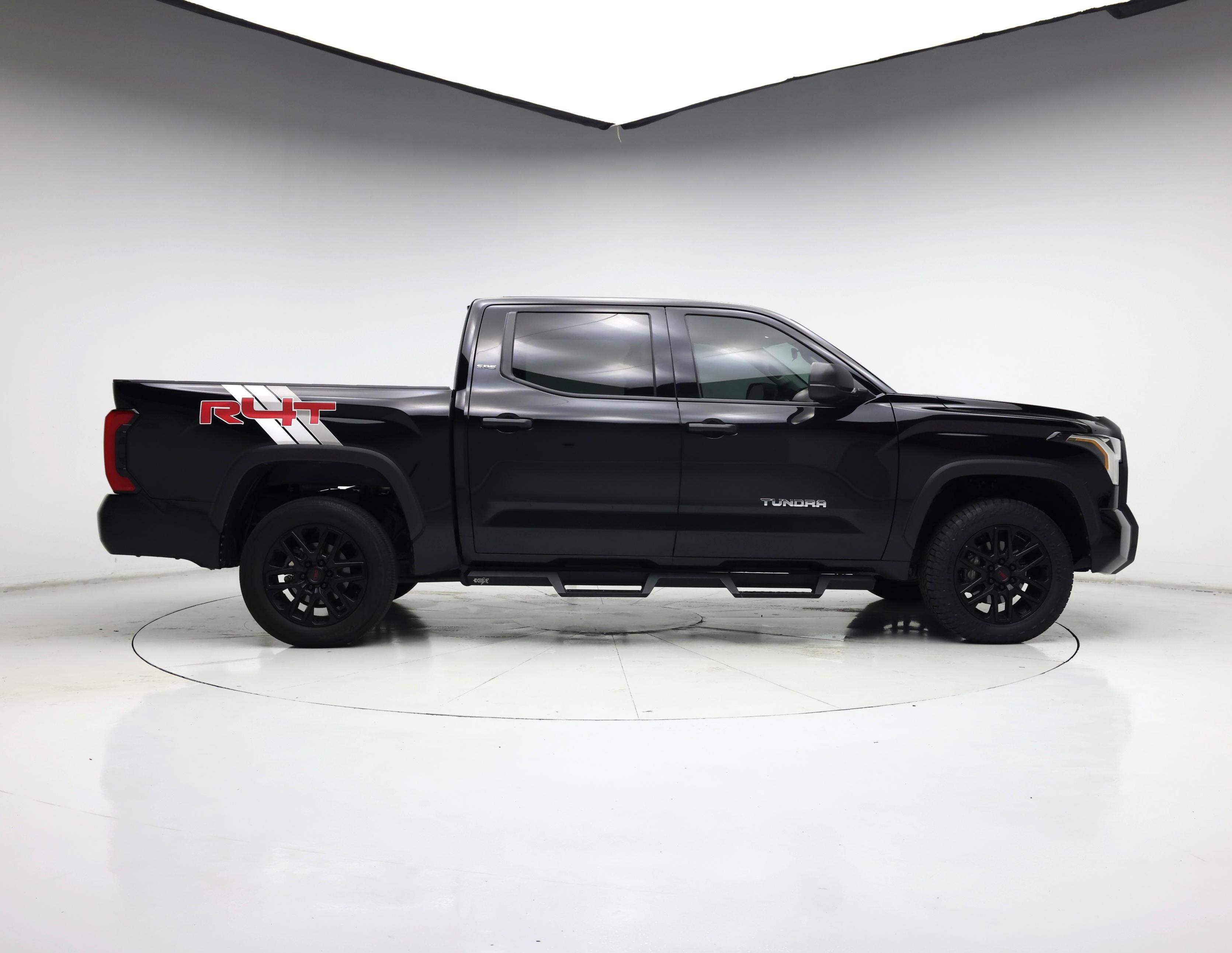 Thumbnail: 2024 Toyota Tundra - 7