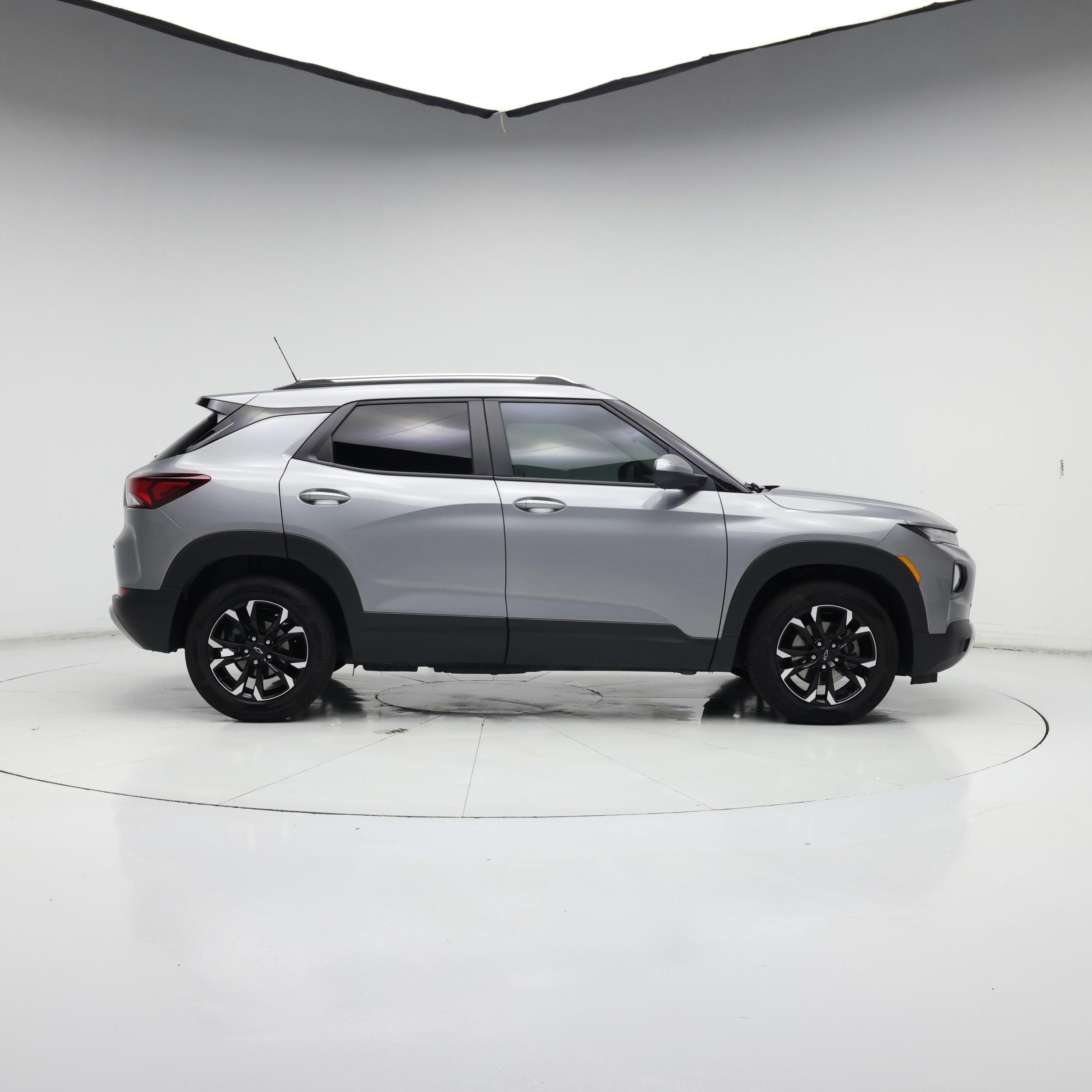 Thumbnail: 2023 Chevrolet TrailBlazer - 7