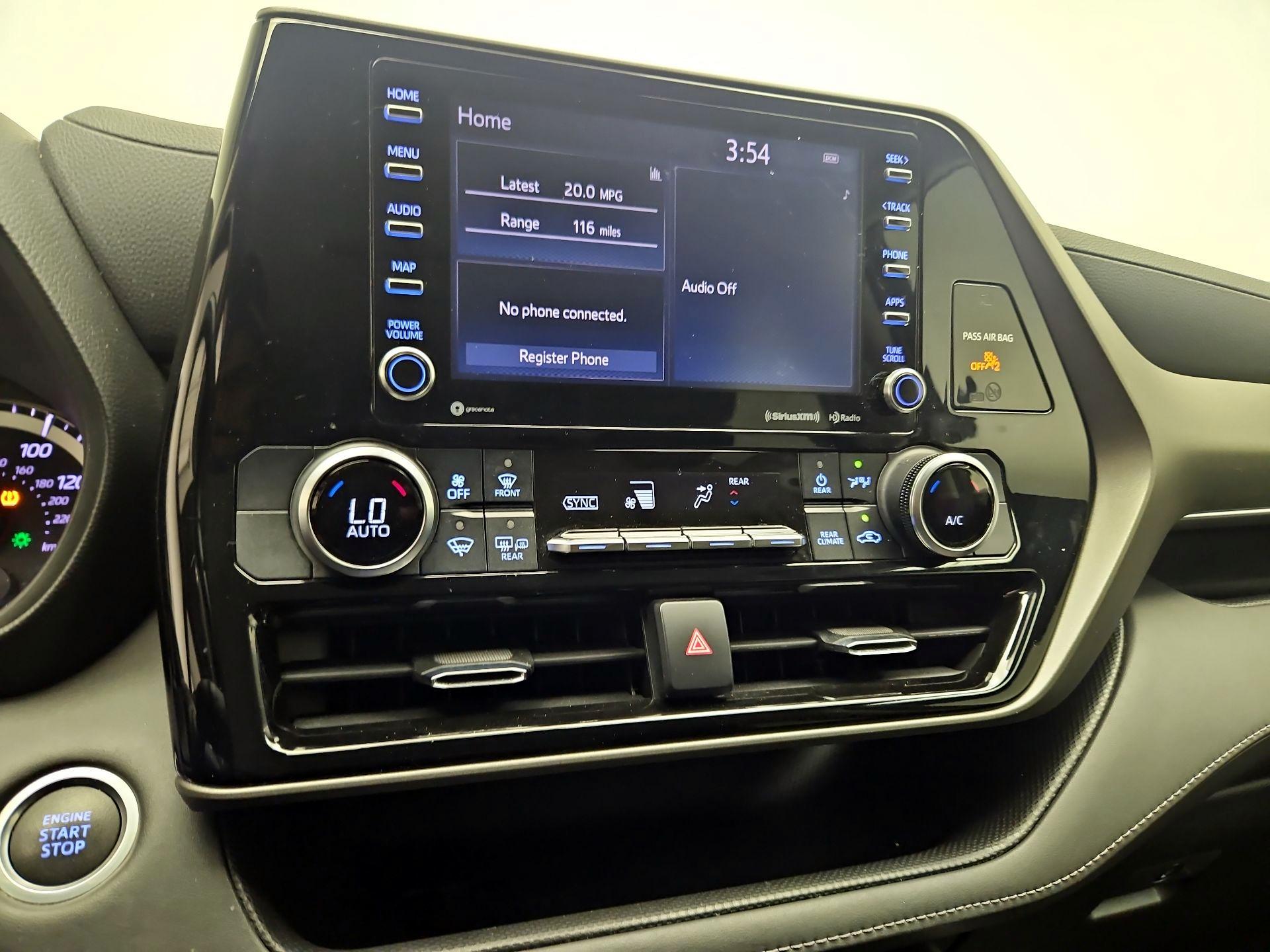 Thumbnail: 2021 Toyota Highlander - 15